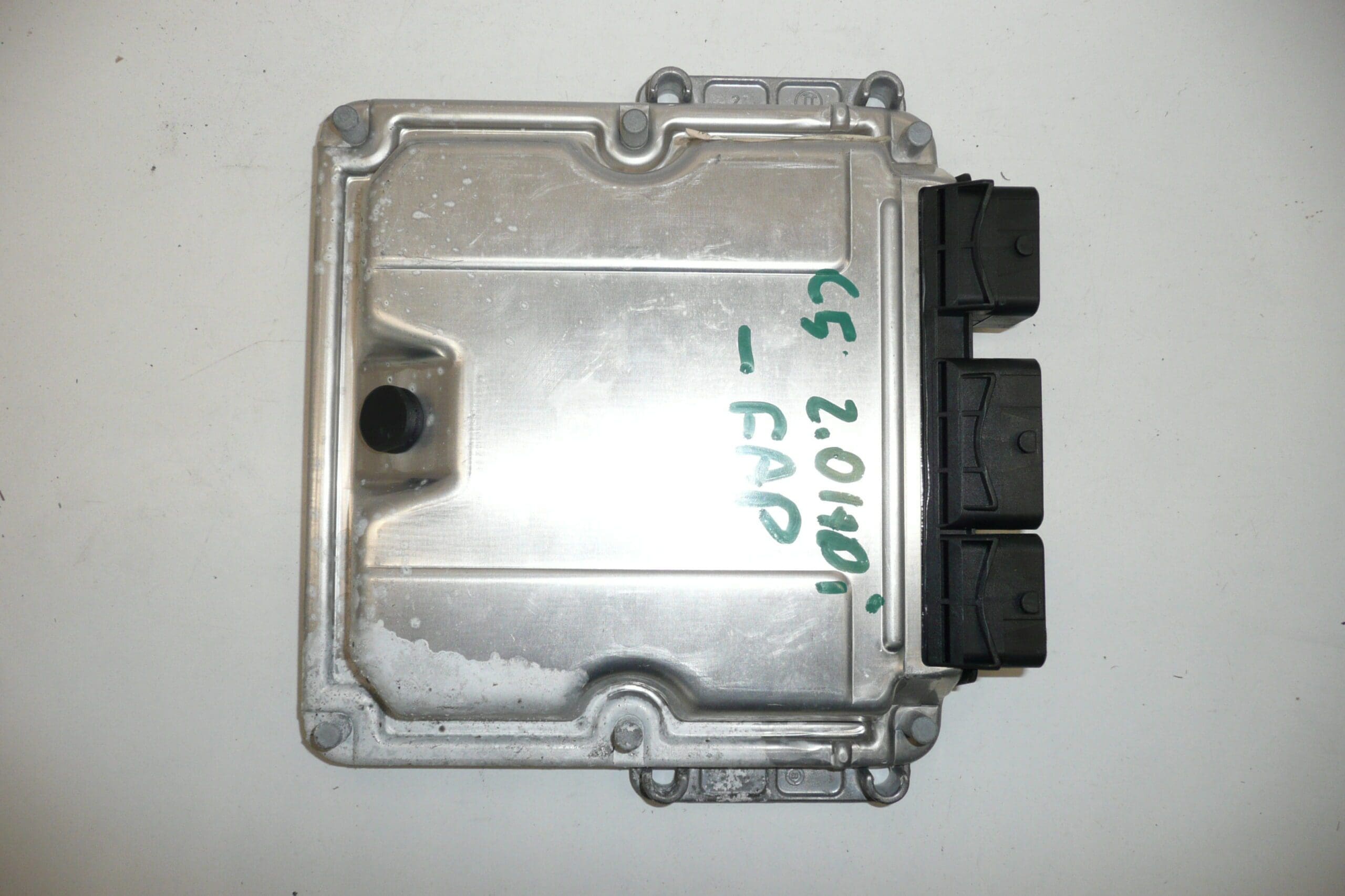 ECU Bosch EDC15C2 Citroën Peugeot 0281011340 - Afbeelding 2