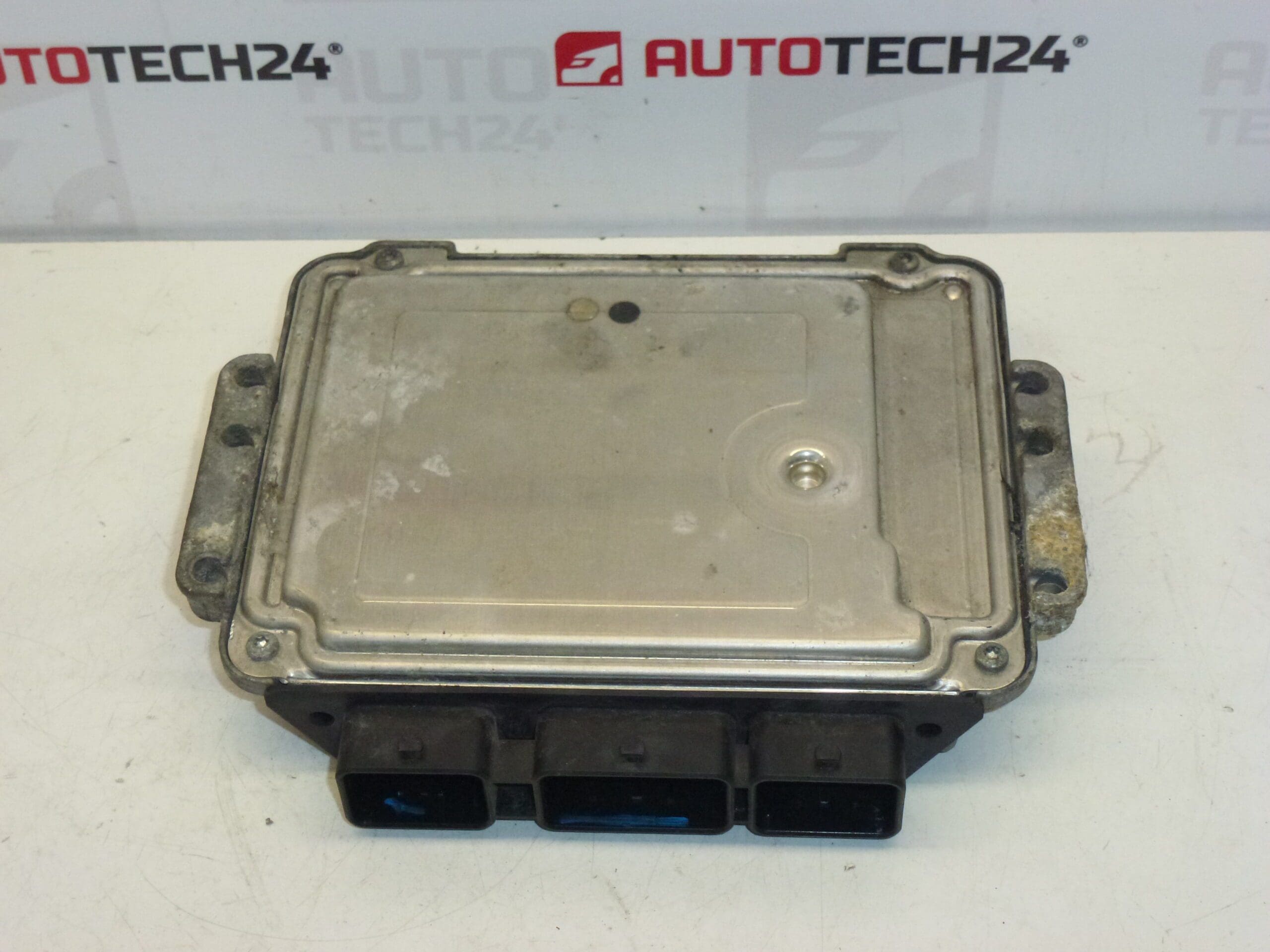 ECU Bosch EDC16C34 Peugeot 206 0281011560 9659823880 1939QJ - Afbeelding 2