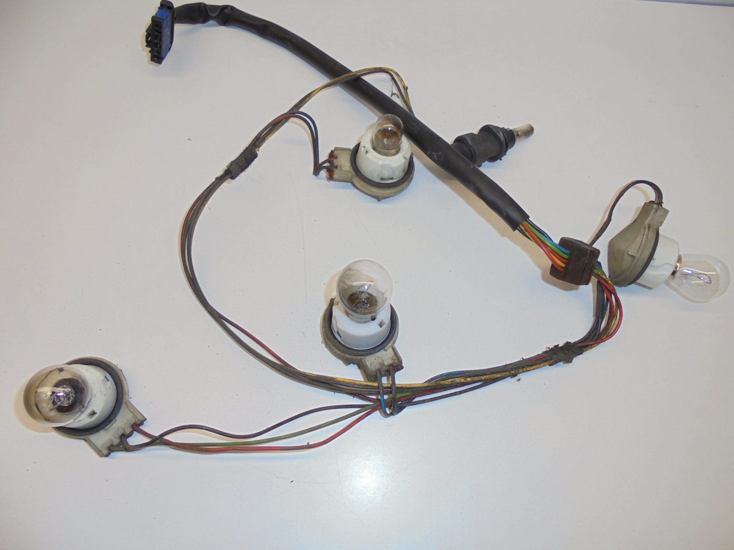 Links en rechts achterlichtbedrading Citroën C8 6534KJ