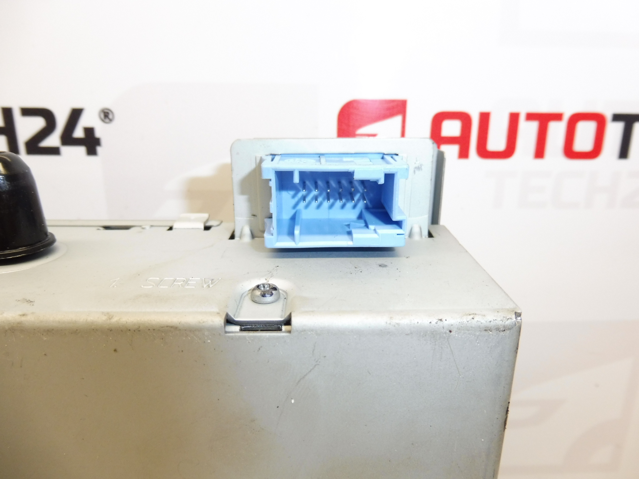 Cd wisselaar Citroën Peugeot 9660662677 6564AH 6564RL