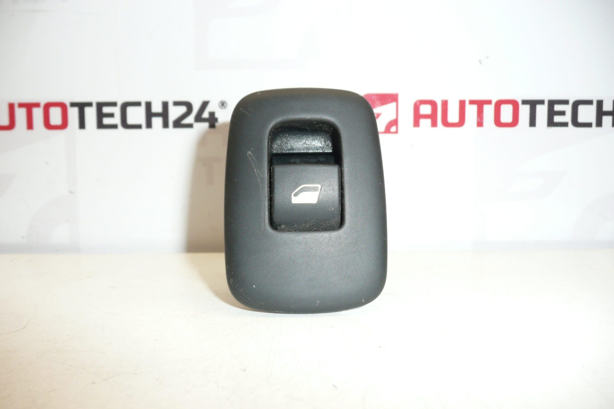 Citroën C5 X7 Raambediening 96623726XT 6490C6