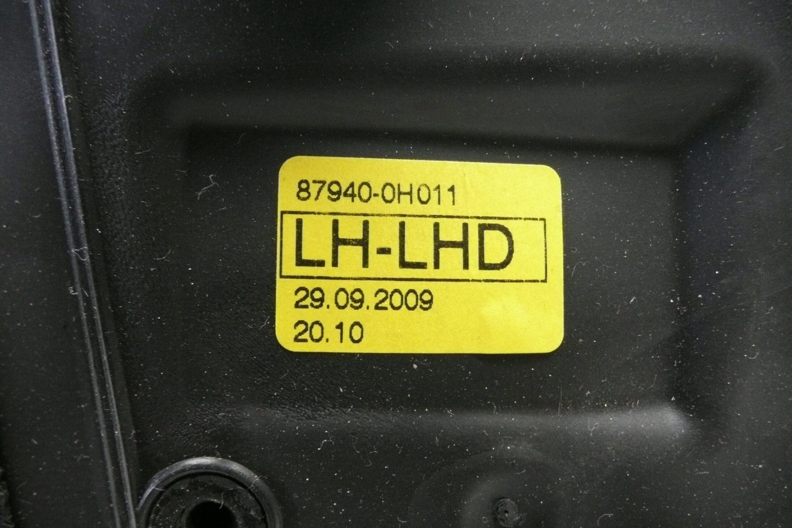 Spiegel links wit Citroën C1 Peugeot 107 87940-0H010 87940-0H011