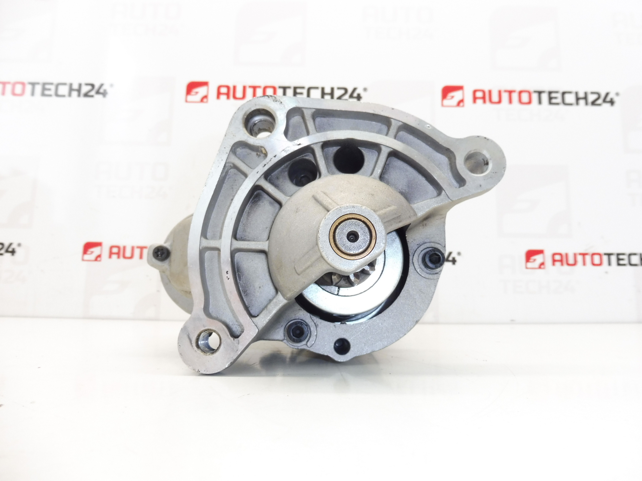 Startmotor Hella Citroën Peugeot 8EA011610441