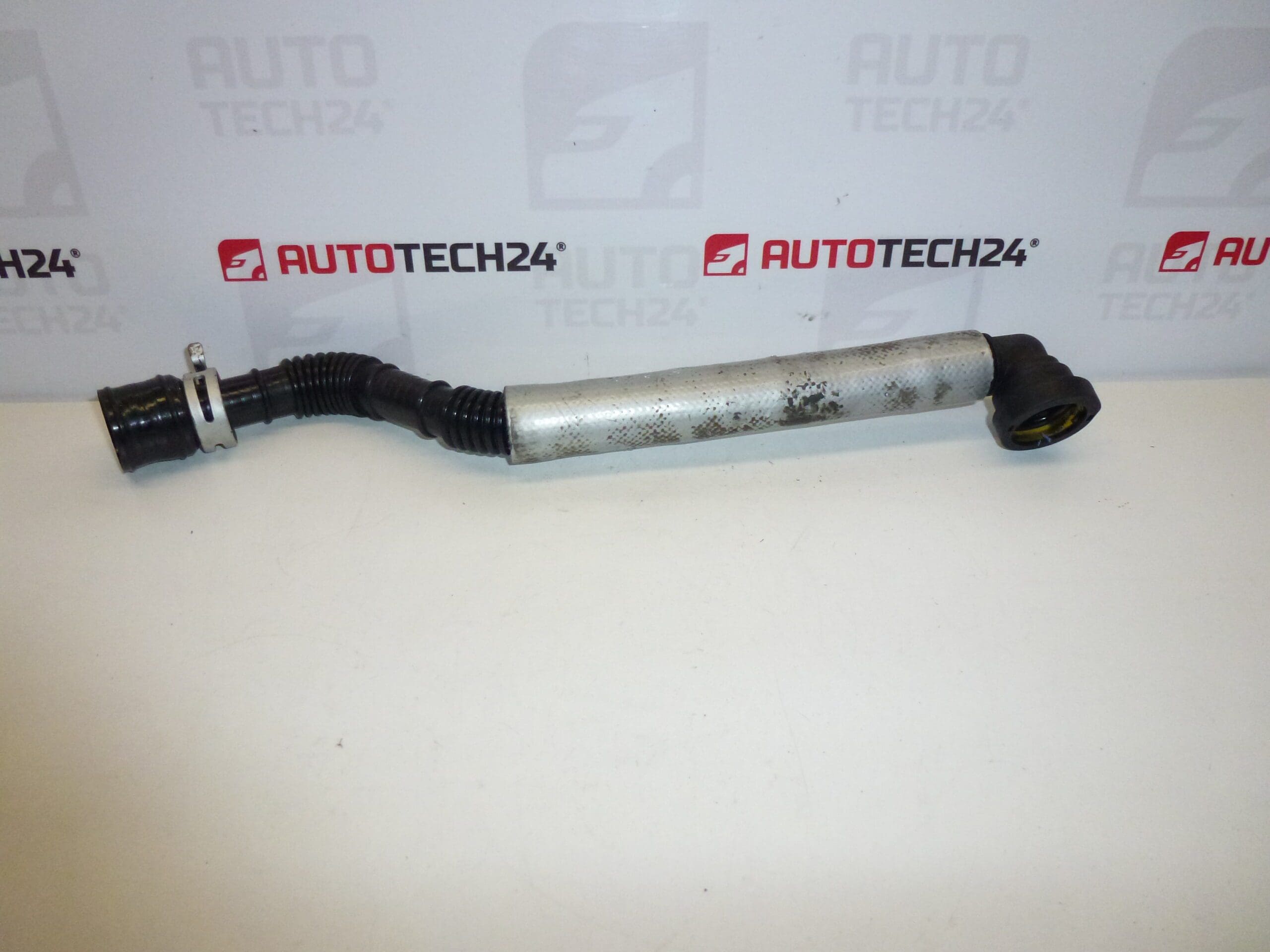 Citroën Peugeot 2.0 HDI 1192WH oliedamp aansluiting