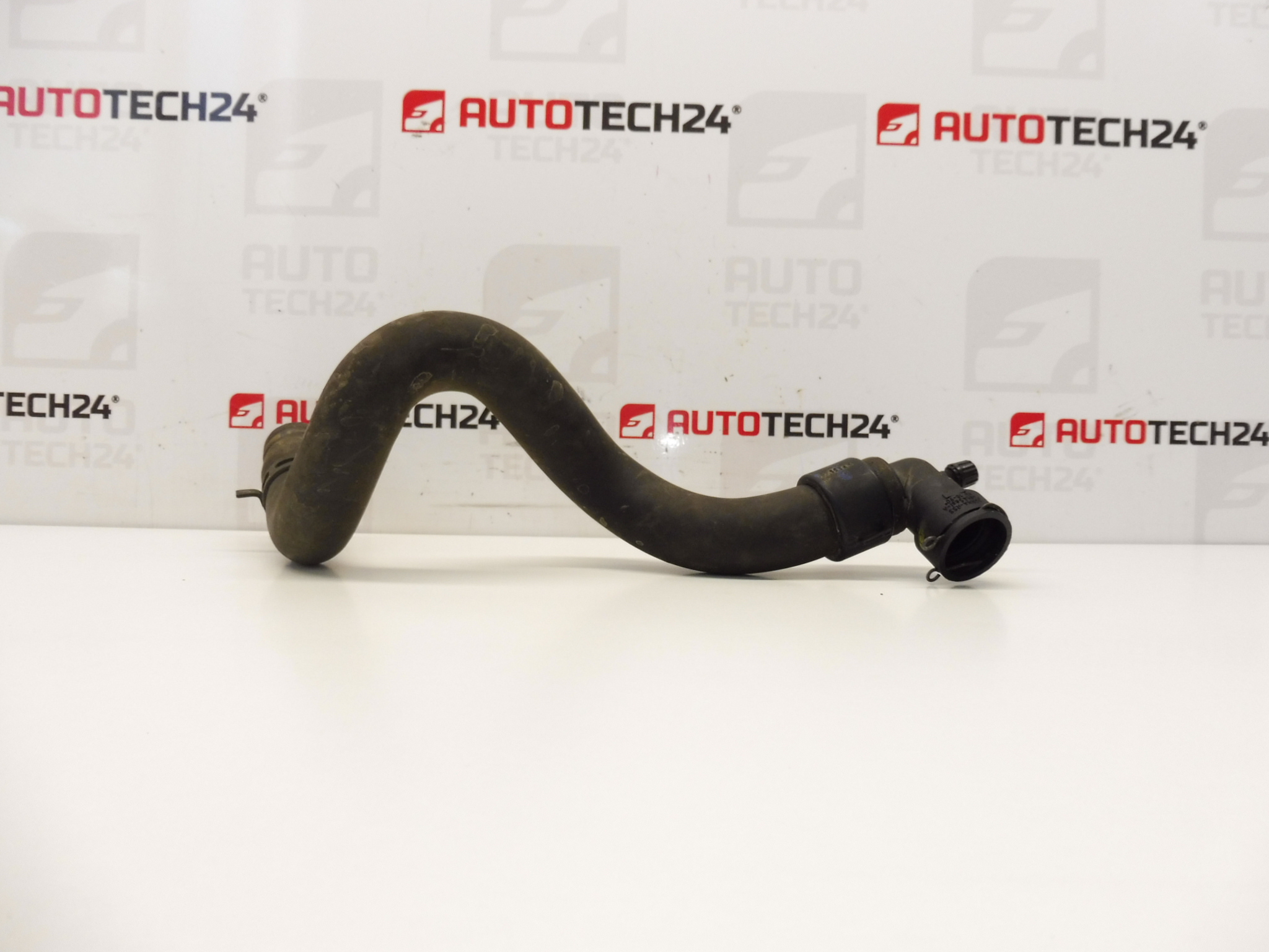 Waterslang Citroën Peugeot 1.6 HDI 6466CL