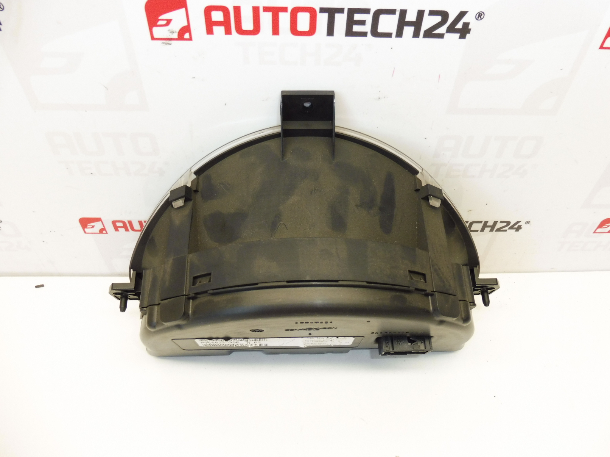 Teller Citroën C2 C3 kilometerstand 168556 km 9660225980 6105WN