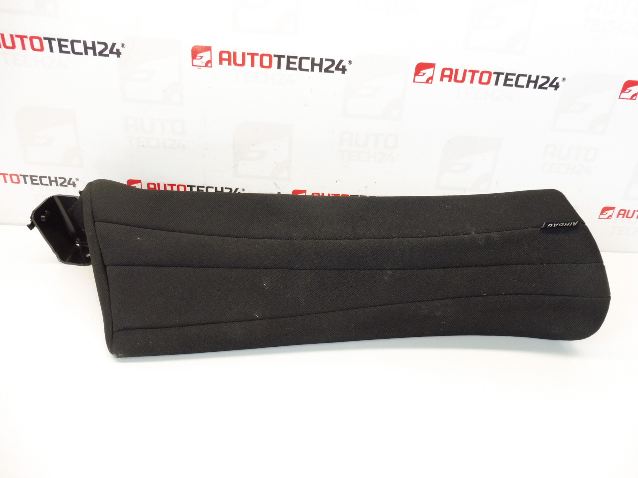Rechter achter airbag cover voor stoel Citroën C5 X7 96834580ZD 8852W2