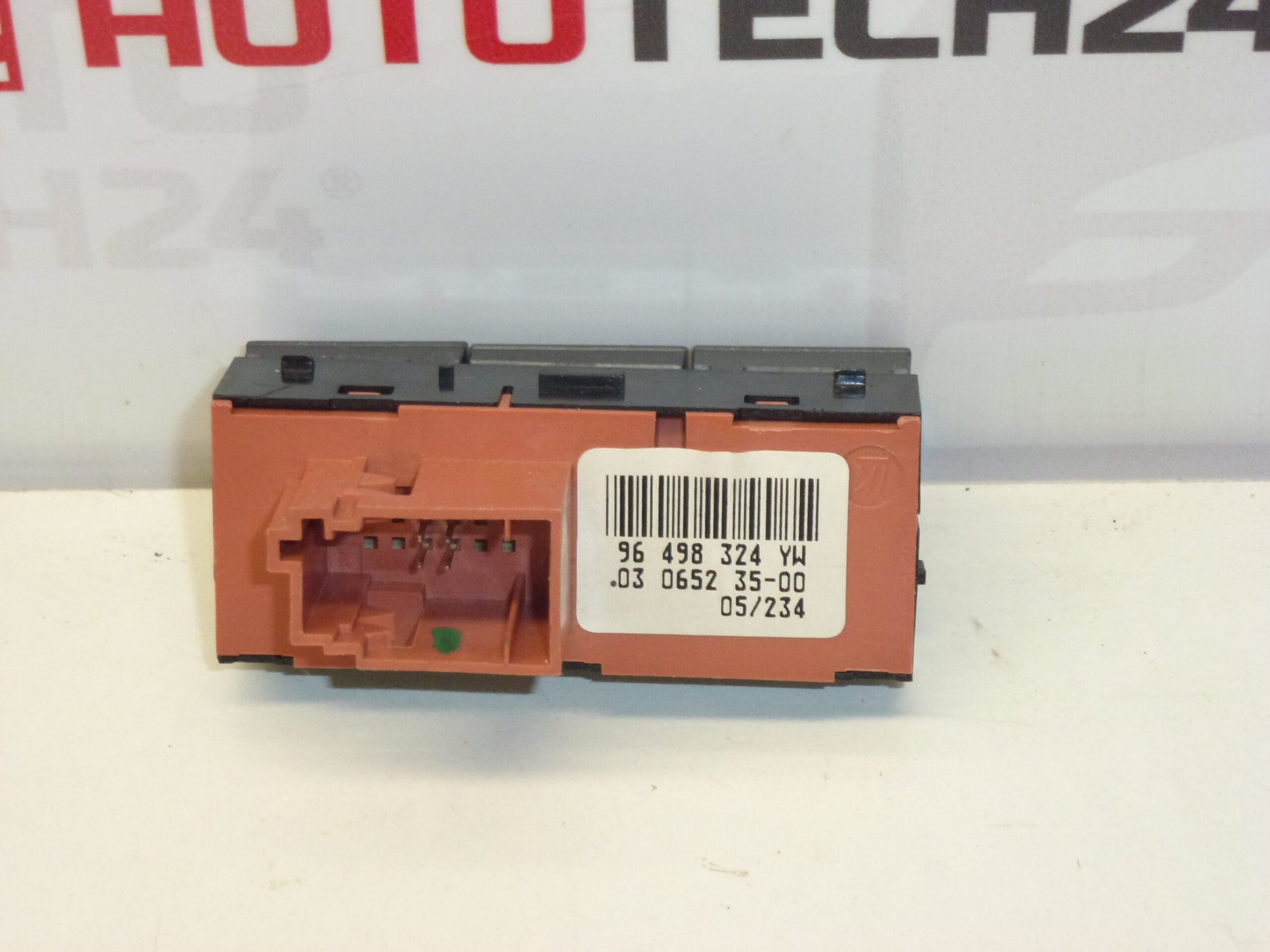 PDC schakelaar Citroën C5 II 96498324YW 6554JL