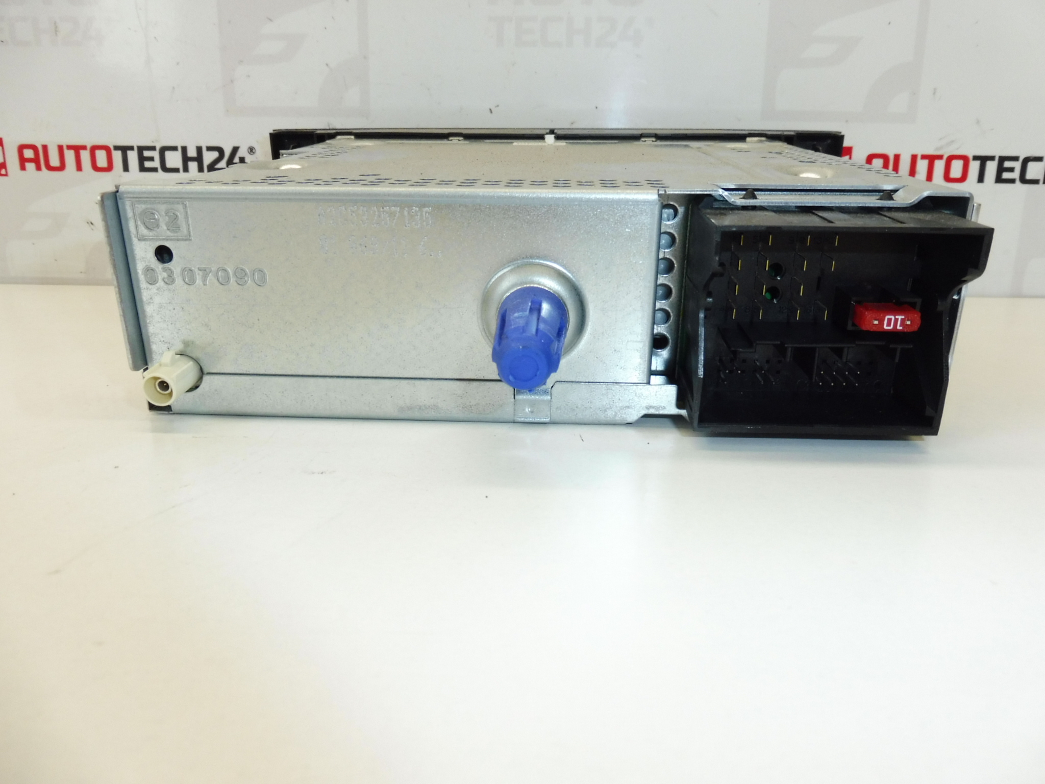 Autoradio CD Continental RD4N1M Peugeot 308 96766652XH 6574QR