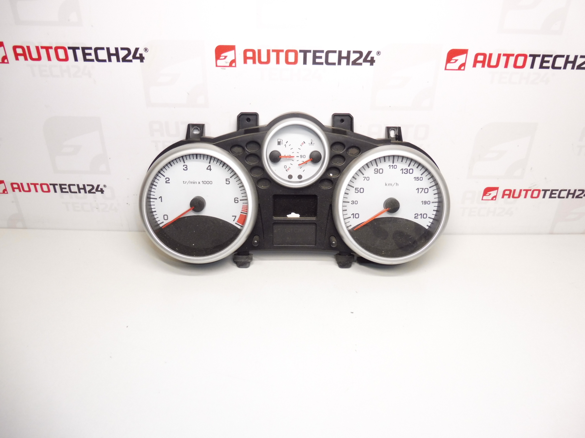Snelheidsmeter Peugeot 206+ 121000 km 9673798980 6103HG