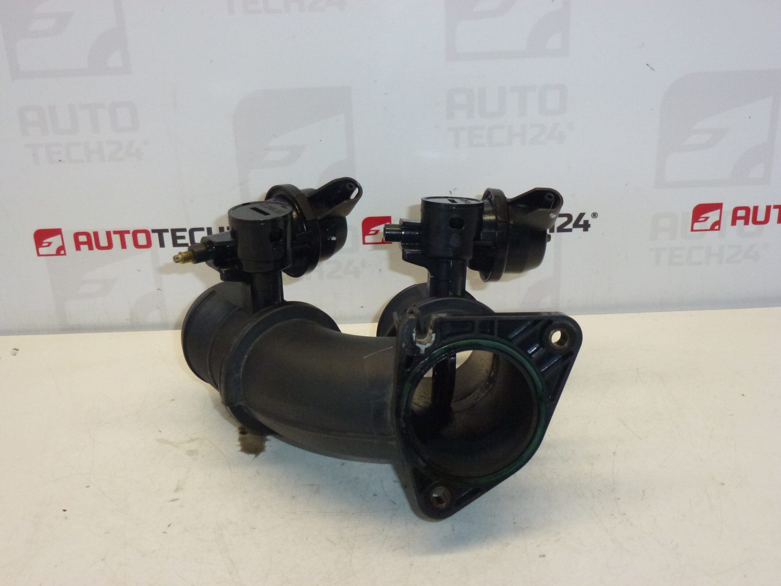 Inlaatklep 2.0 2.2 HDI Citroën Peugeot 9641304380 0345A8