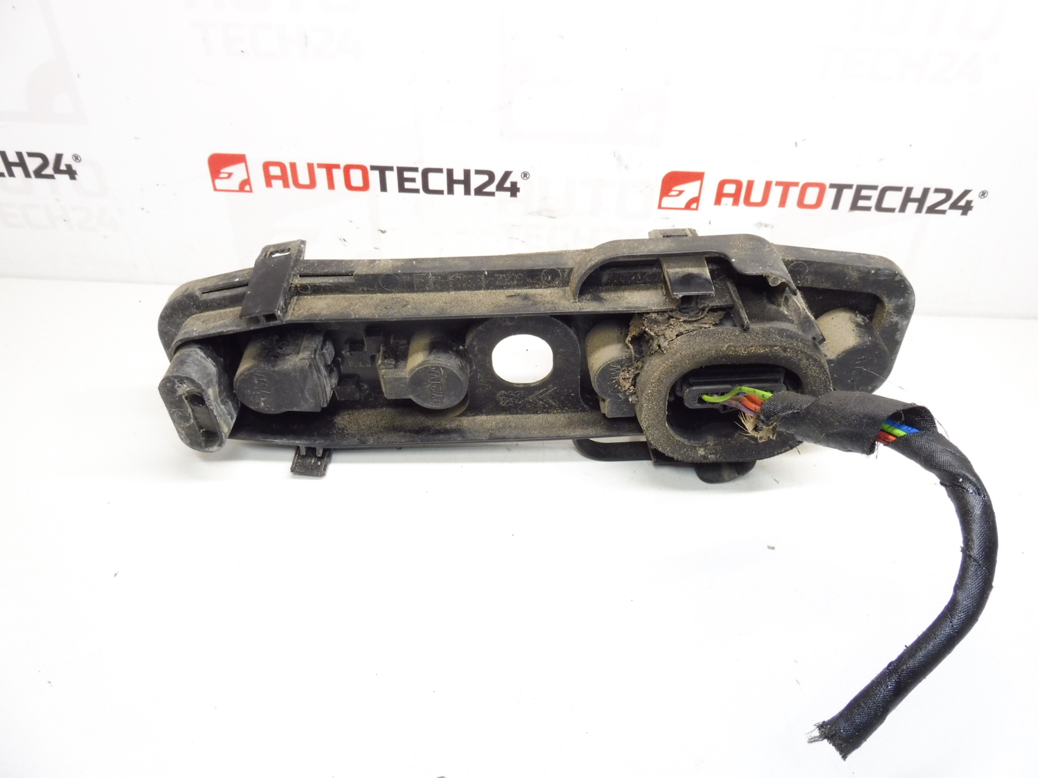 Citroën C2 achterlampvoet 6351S7 6350S7