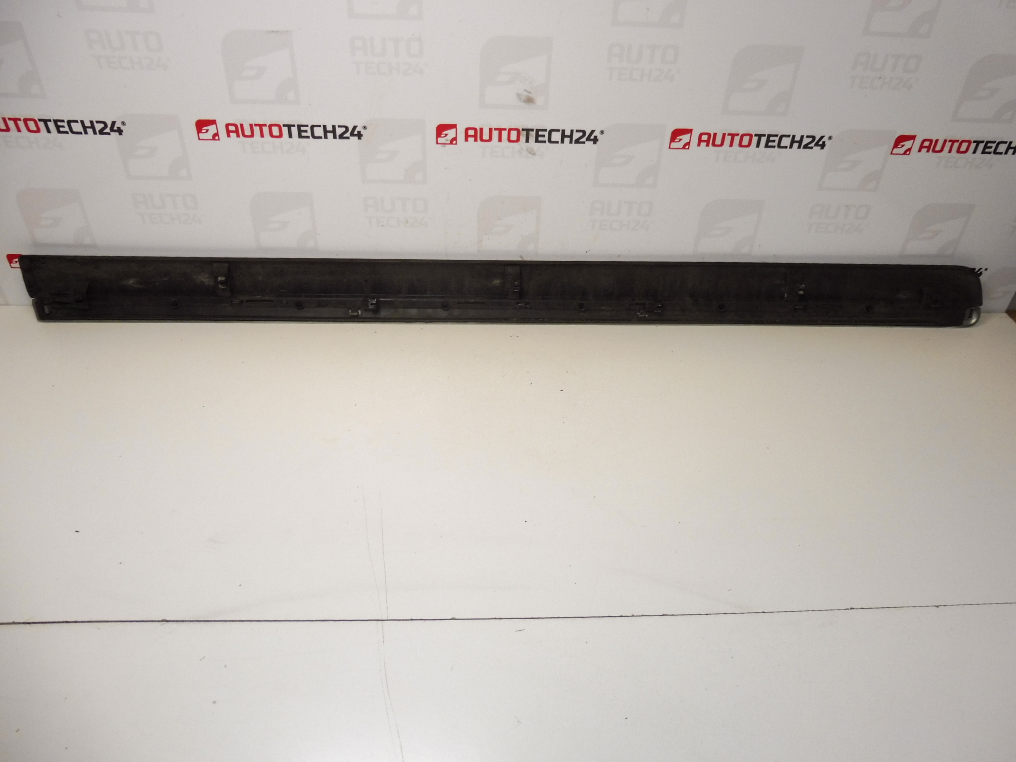 Deurlijst rechter voordeur Citroen C8 Peugeot 807 EYZW 1401028477 8545GJ