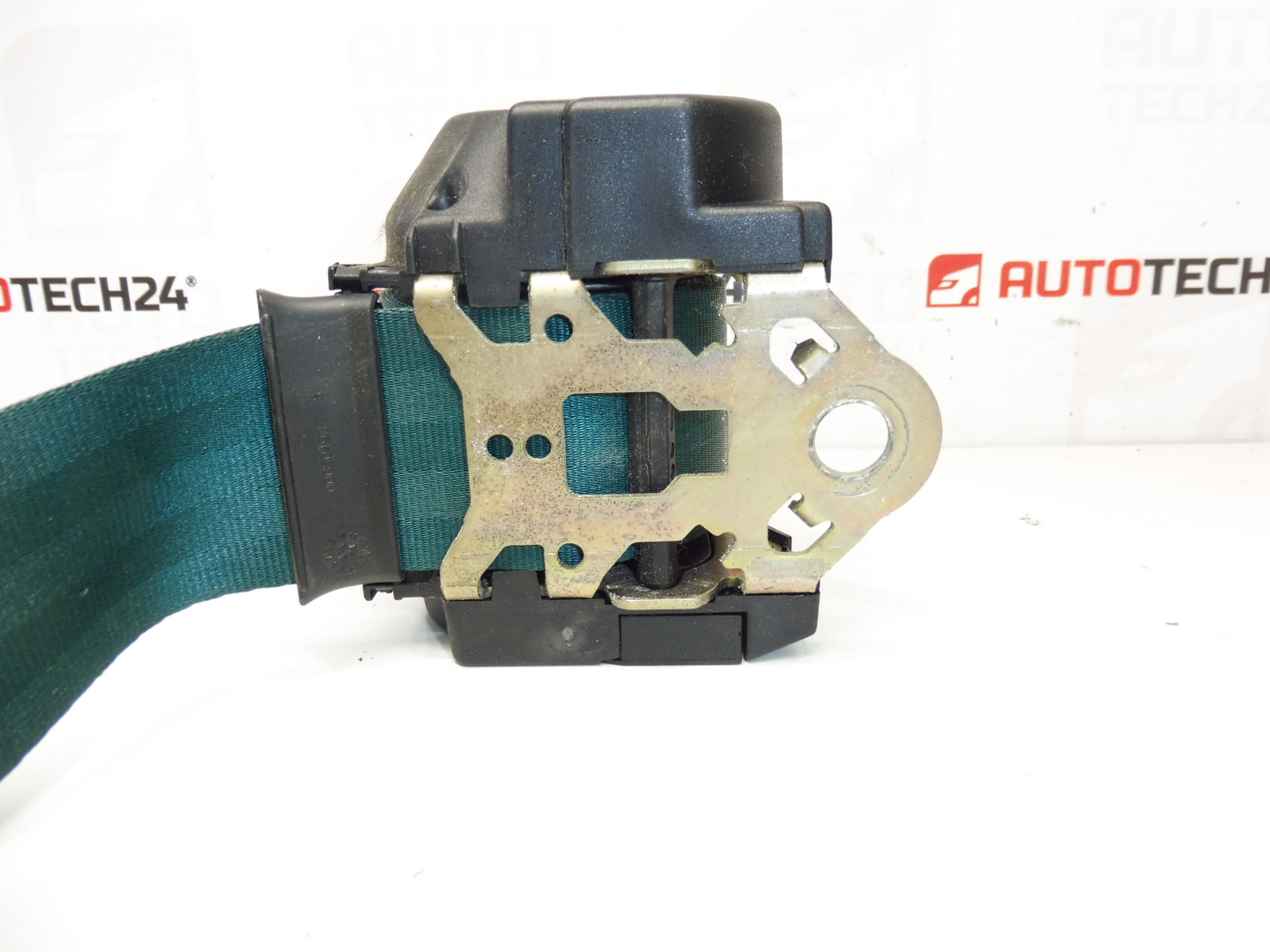 Veiligheidsgordel achter Citroën Berlingo en Peugeot Partner 8973YP