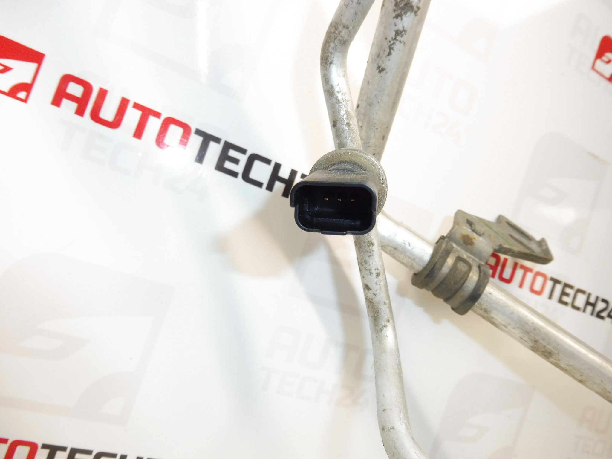 Klimaatpijp Peugeot 1007 9680436080 6460TJ