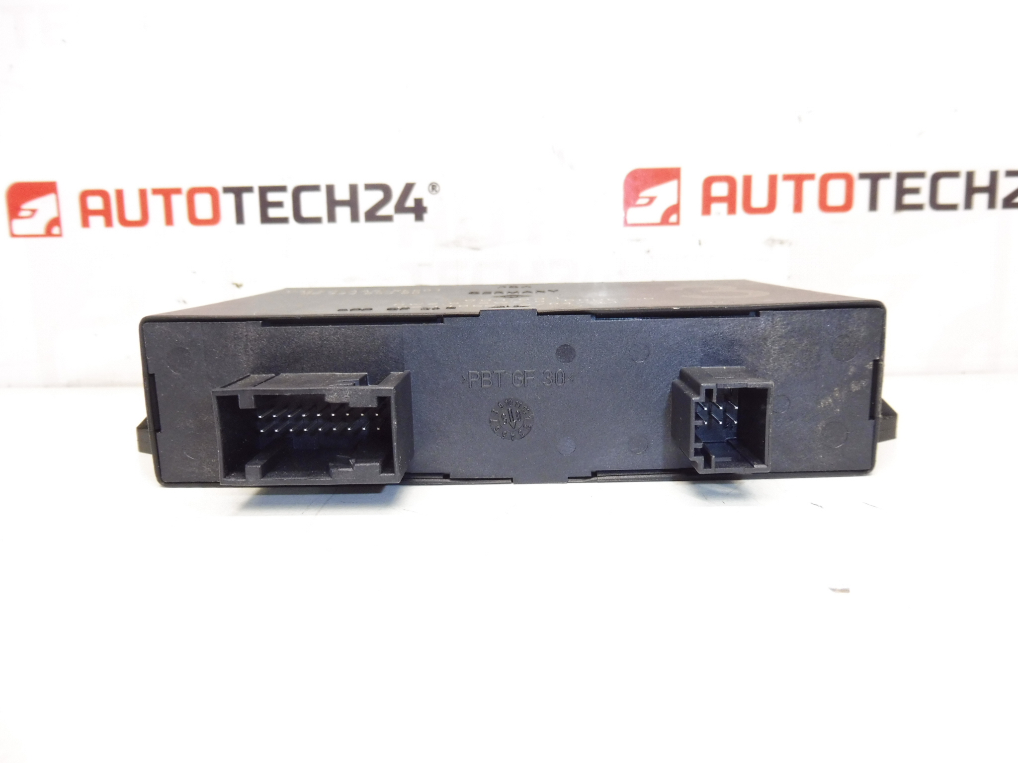 ECU parkeerassistent Citroën 9644485380 601.931 6590F1