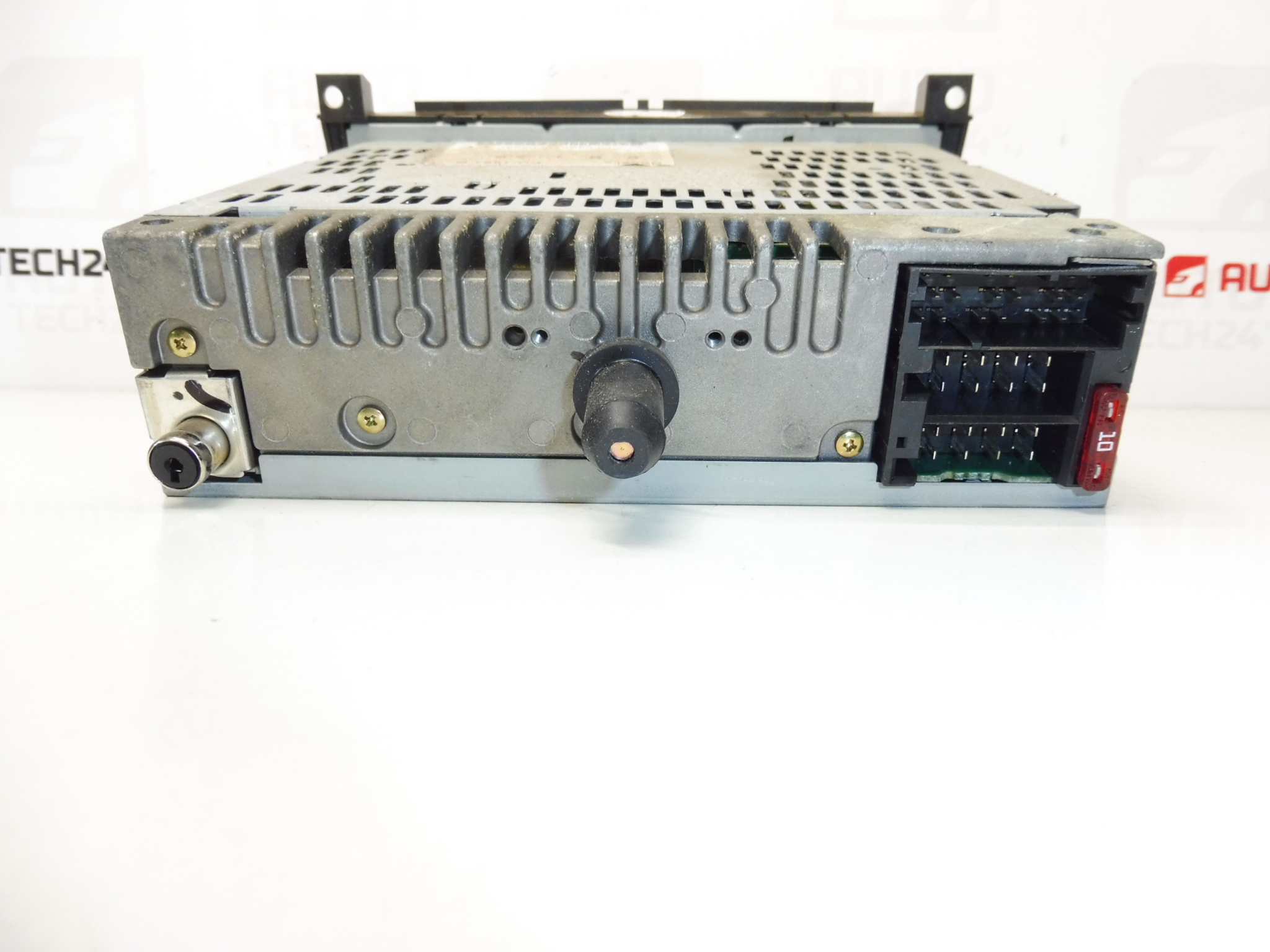 Autoradio navigatie Peugeot 607 96296330GV 9629633077 6560L9