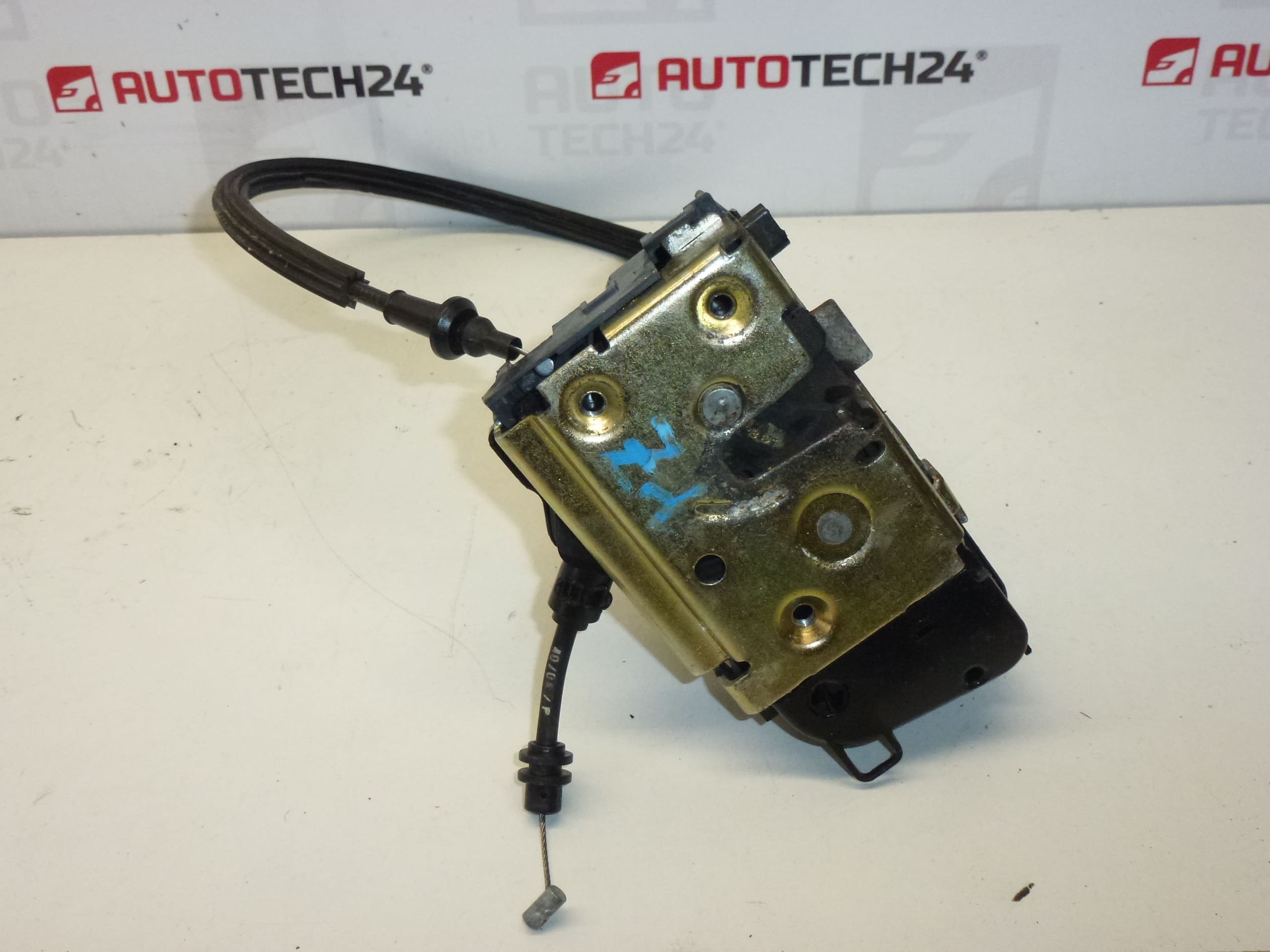Deurslot rechts achter Citroën C3 6PIN 46978180 9138C1