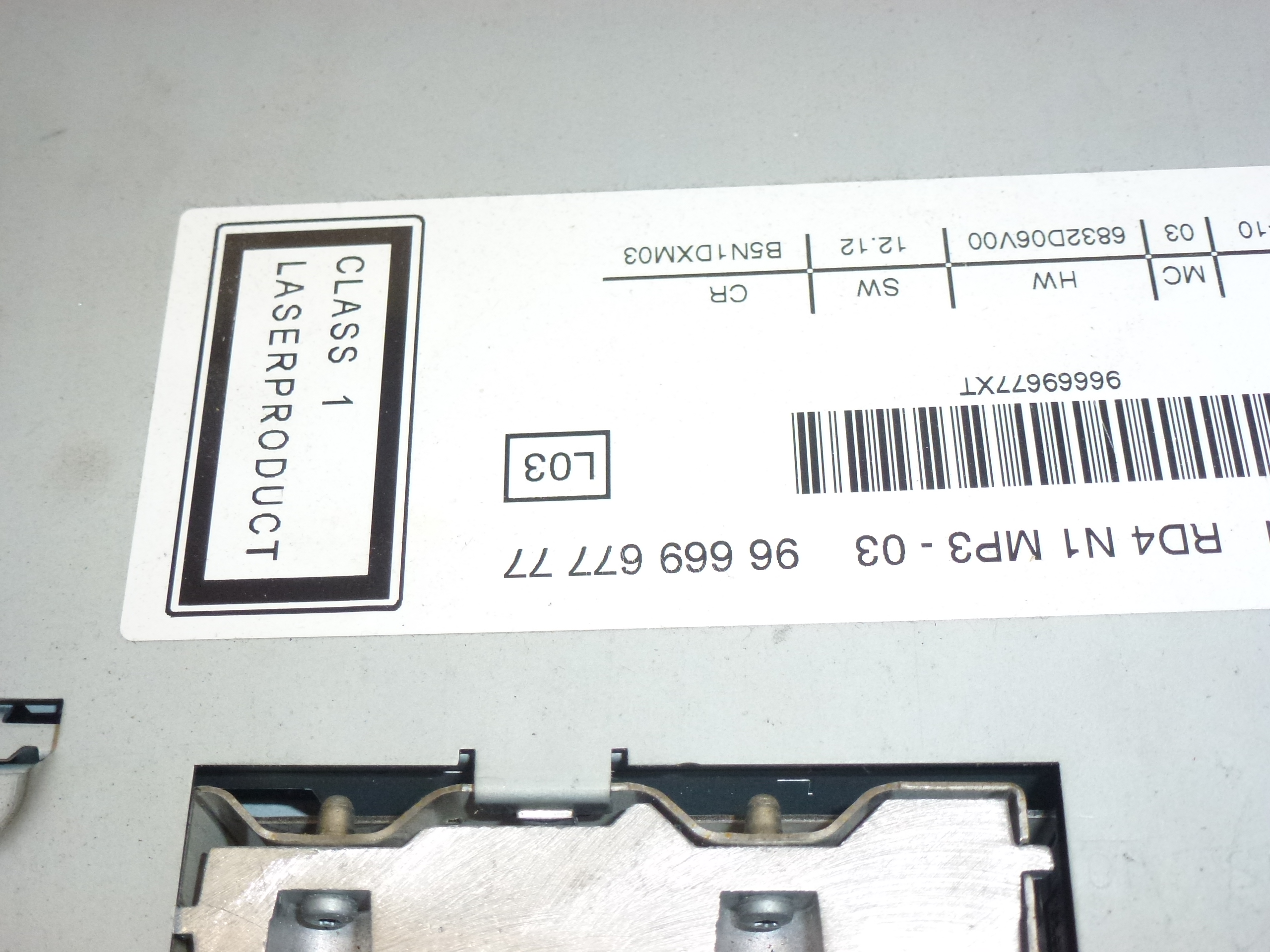 Autoradio met CD MP3 Citroën Peugeot 9666967777 6579FG