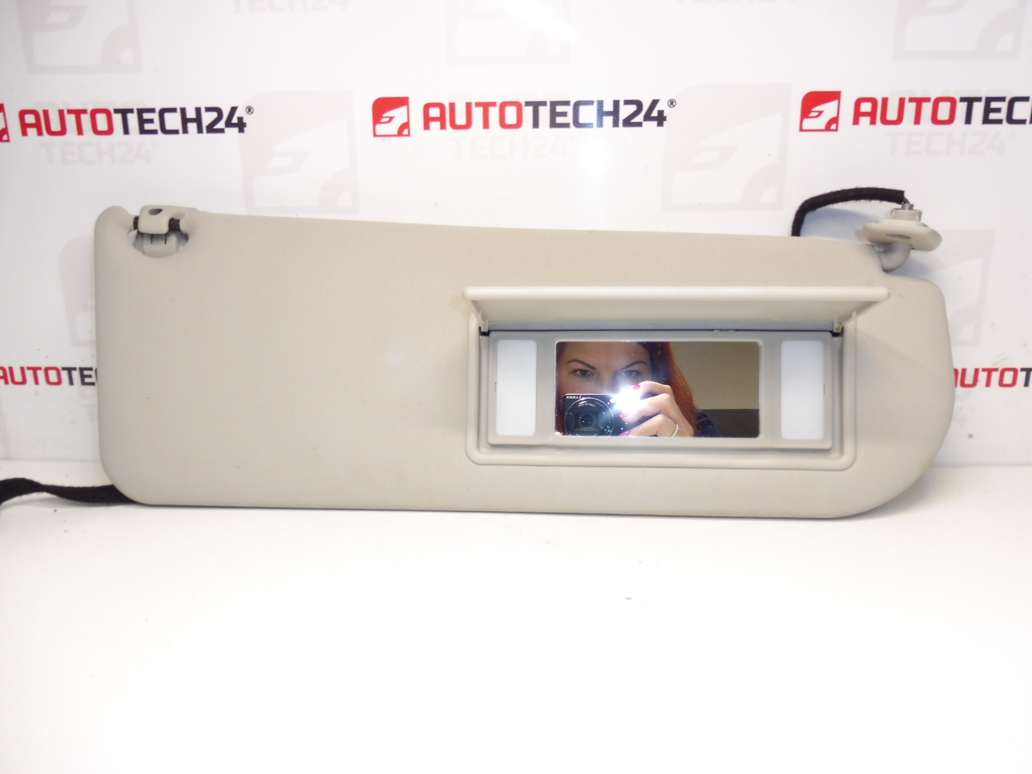 Zonneklep passagier Citroën Peugeot 8143PZ