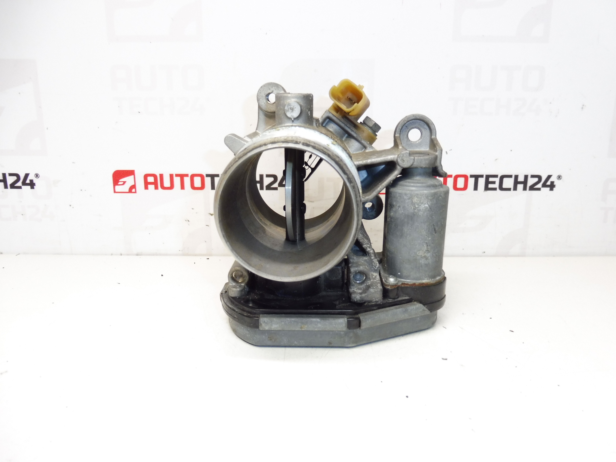 Inlaatklep 2.2 HDI Citroën Peugeot 9656932580 0345F7