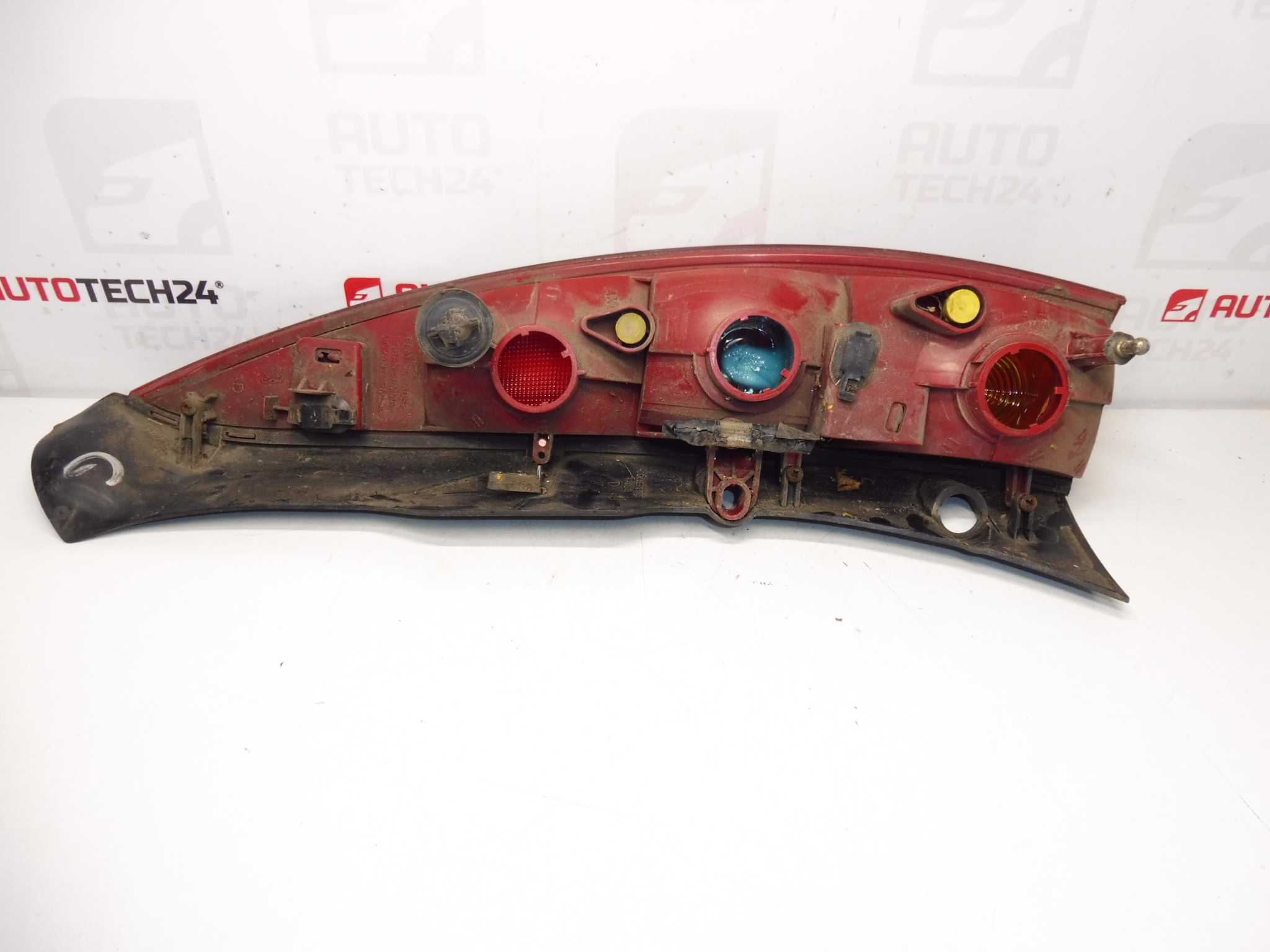 Onderlicht rechts achter Citroën C5 I en II Kombi 9637356480 6351P7