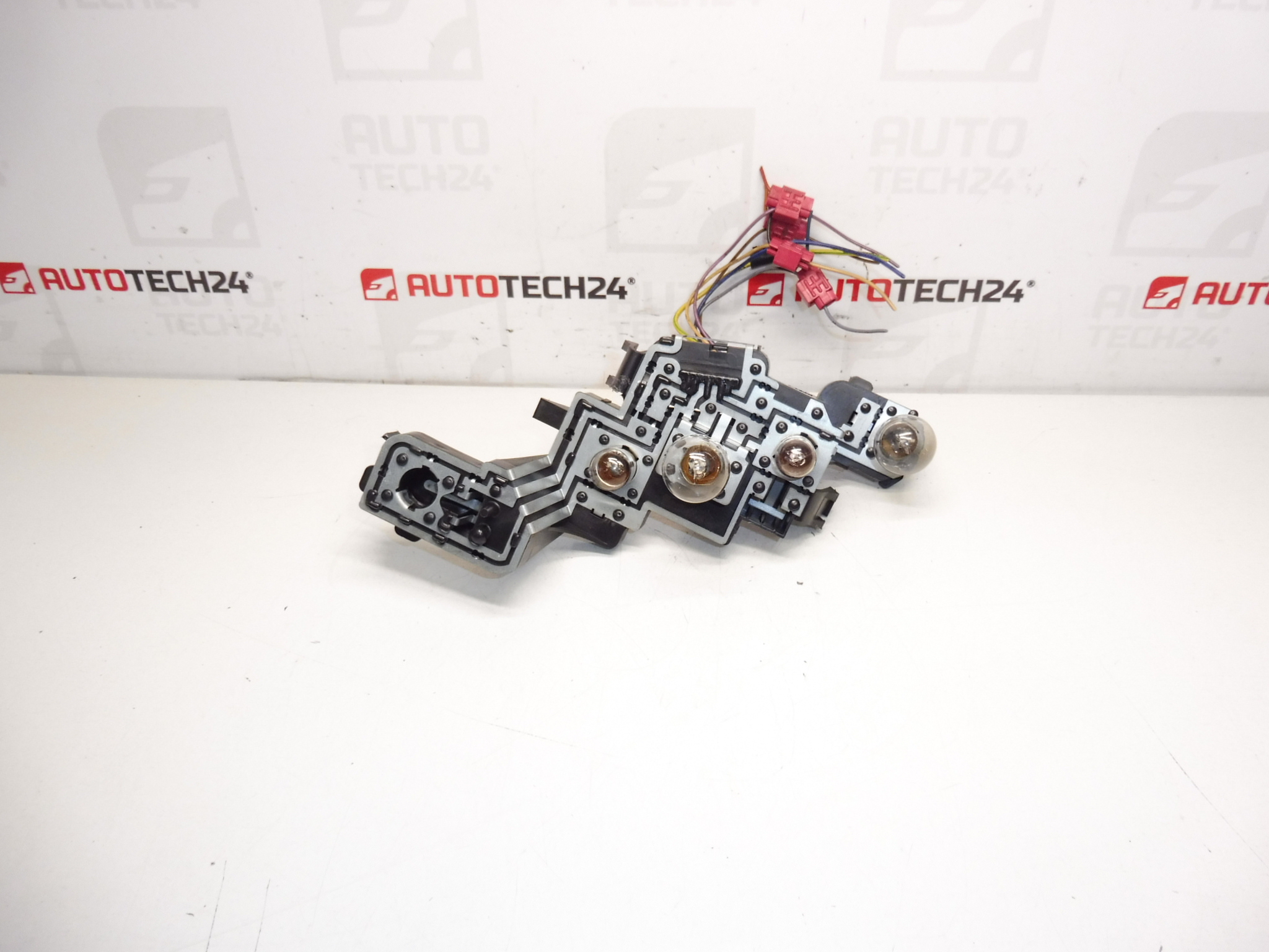 Links achterlamp Peugeot 307 II 6350x0