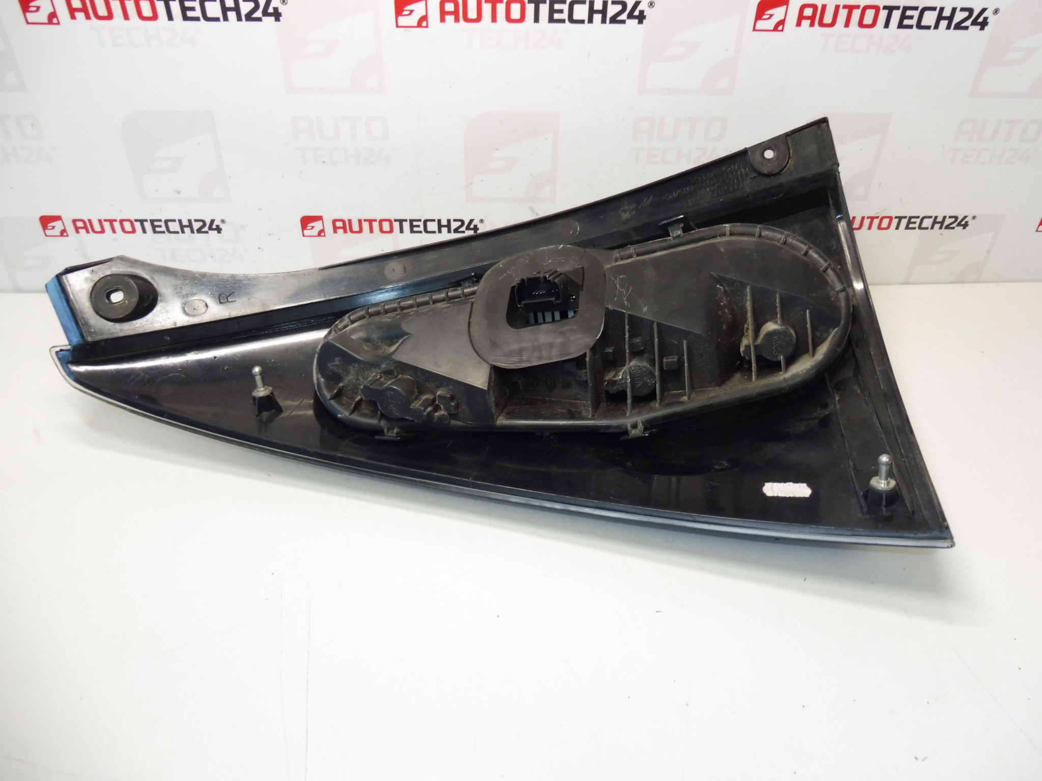 Rechter achterlicht Citroën C1 81550-0H060 6351x8