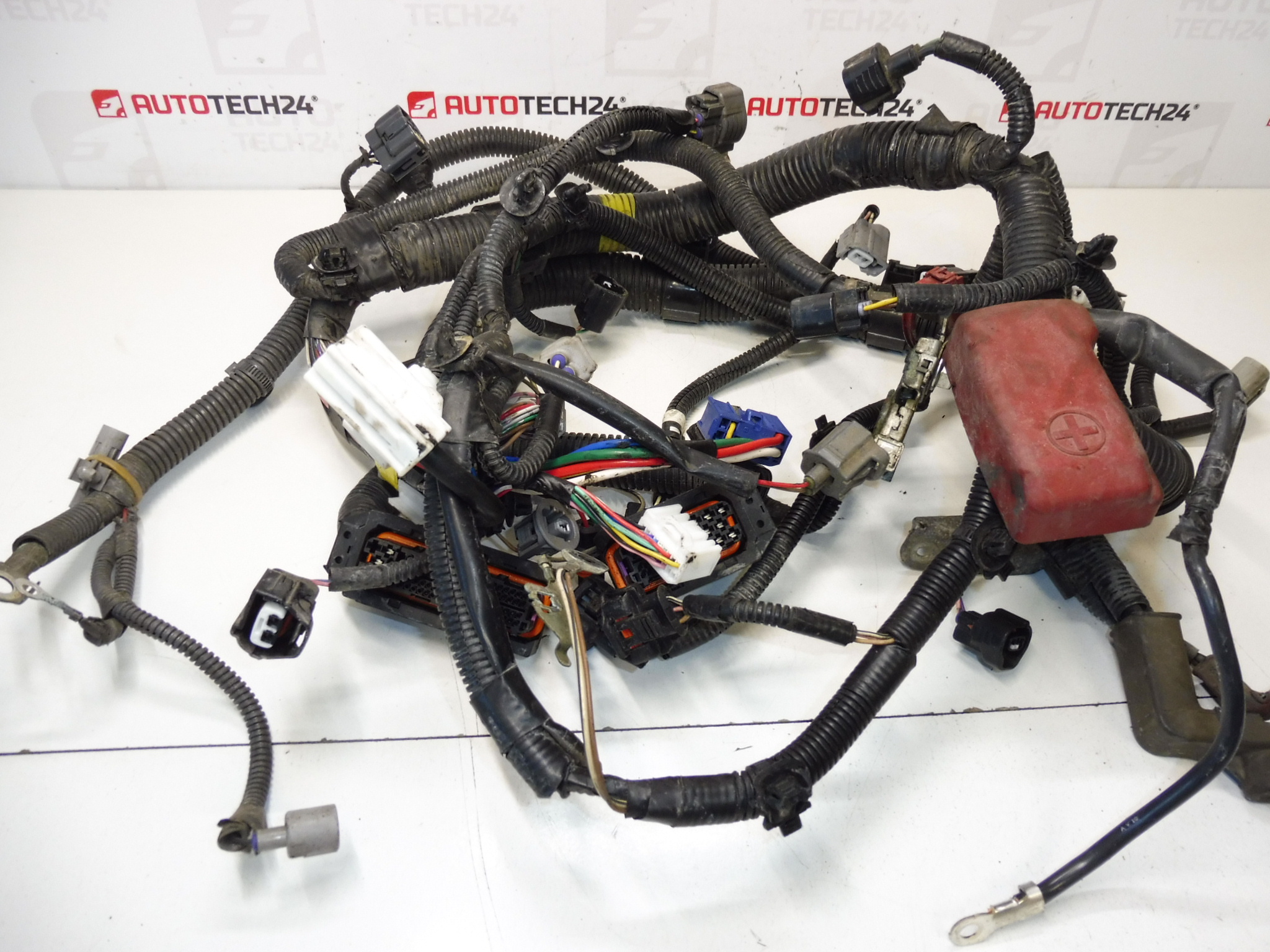 Citroën Peugeot 1.0 KR Automatisch 821210H310