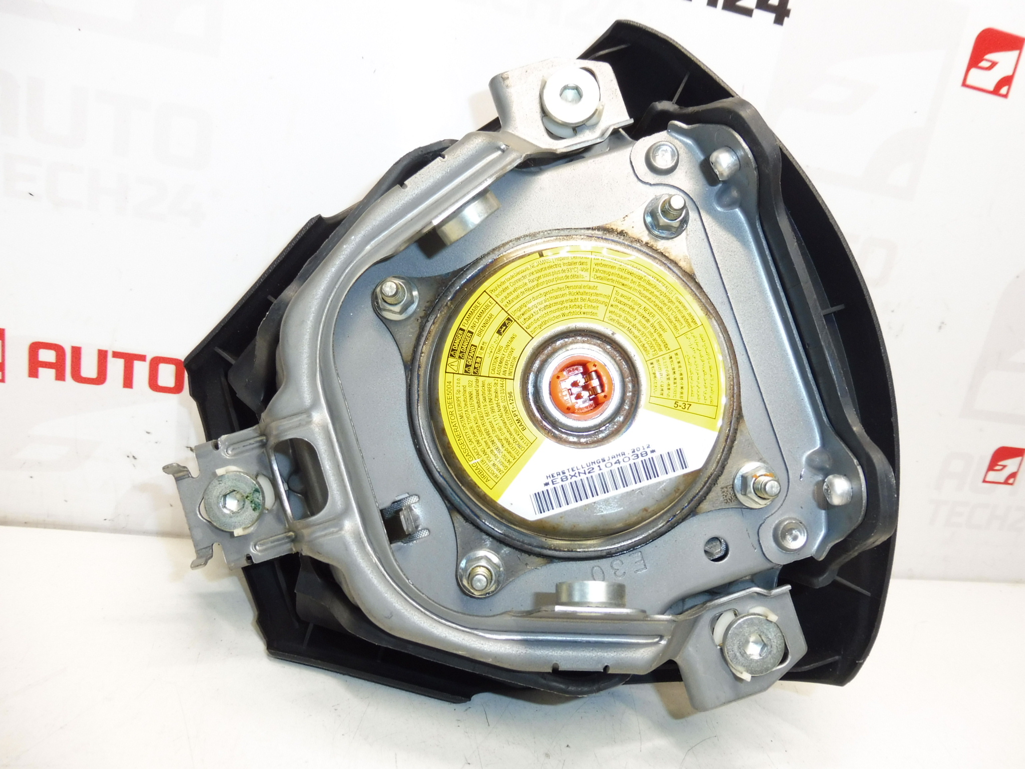 Peugeot 107 airbag sinds 2013 16080426zzd