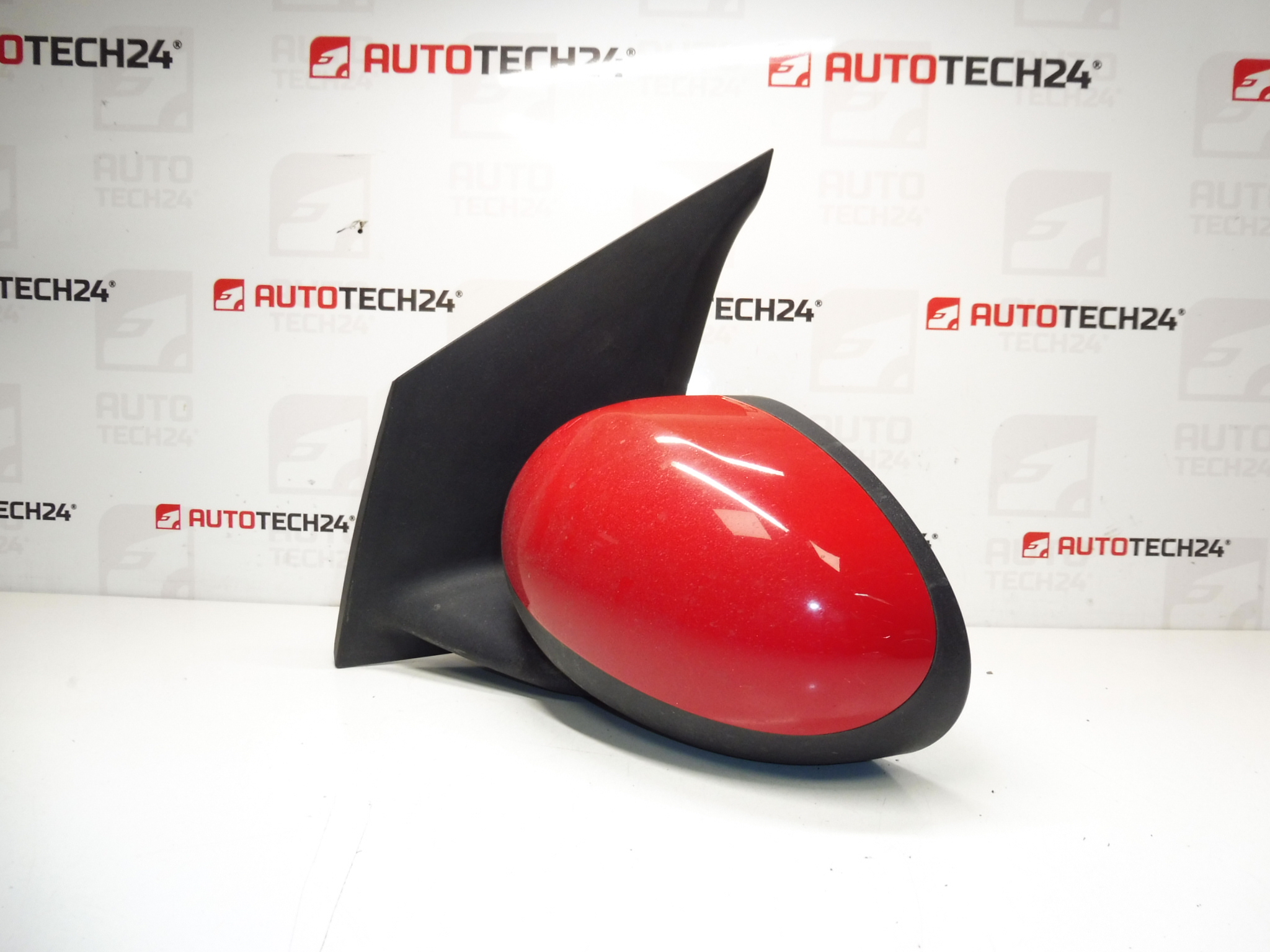 Spiegel links rood Citroën C1 Peugeot 107 87940-0H010 87940-0H011