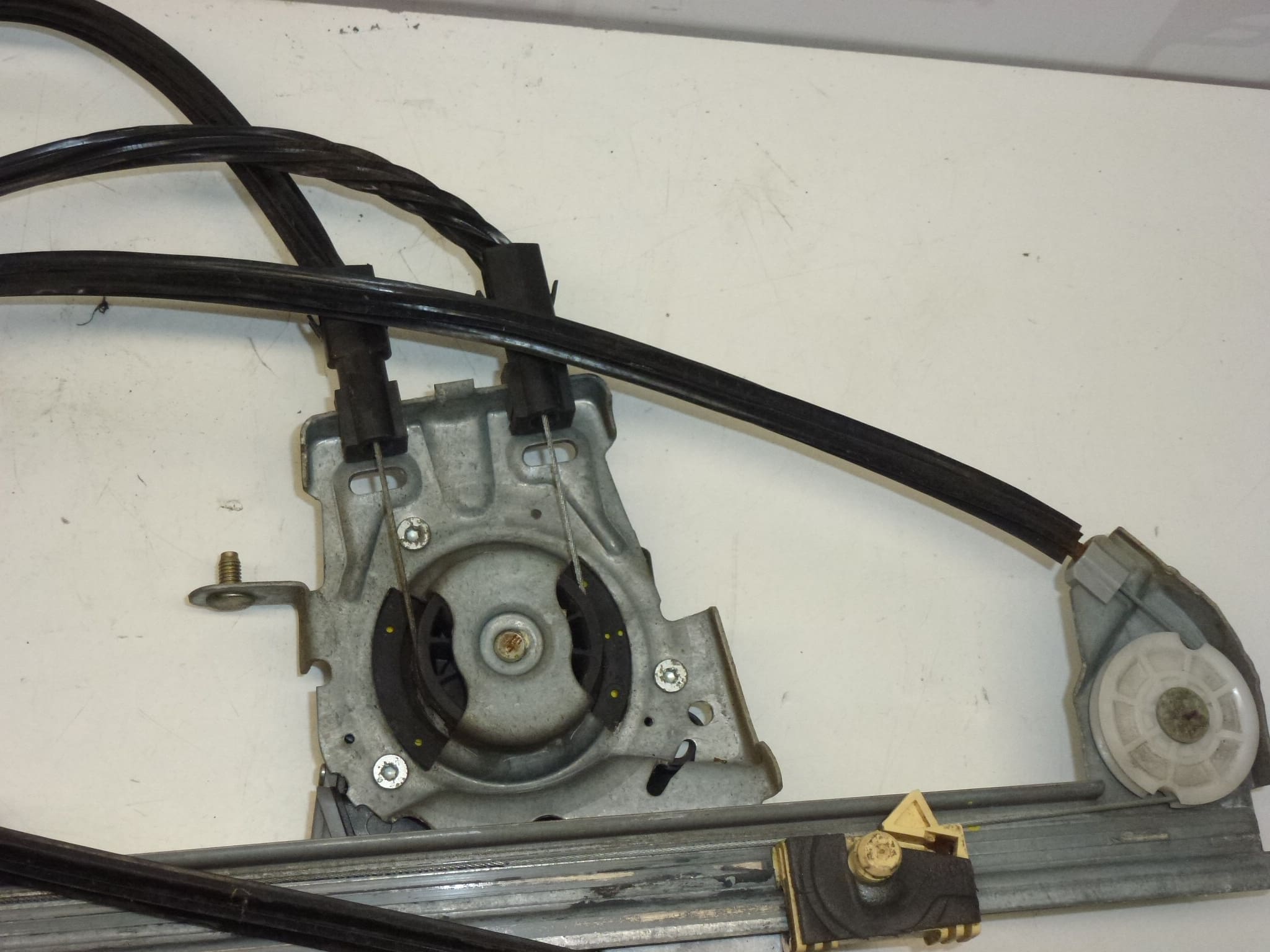 Raammechanisme linksvoor Citroën C3 PLURIEL 9643369480 9221P1