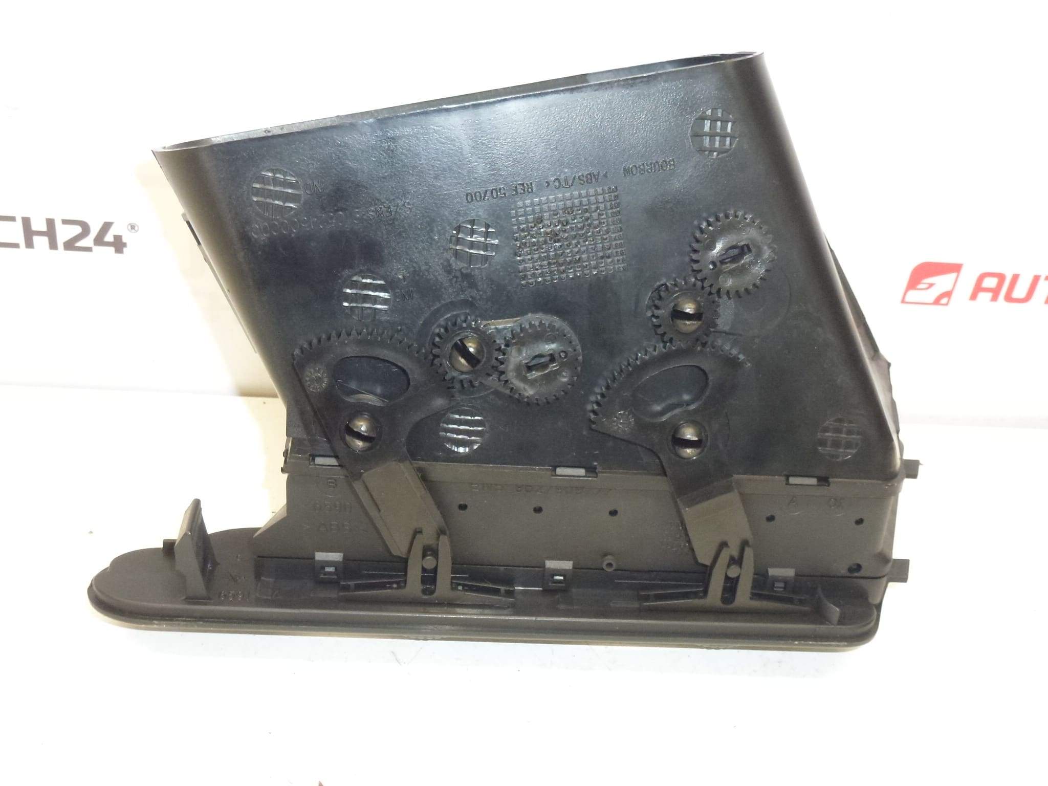 Ventilatierooster centraal Citroën Berlingo I en Peugeot Partner I 8265A9