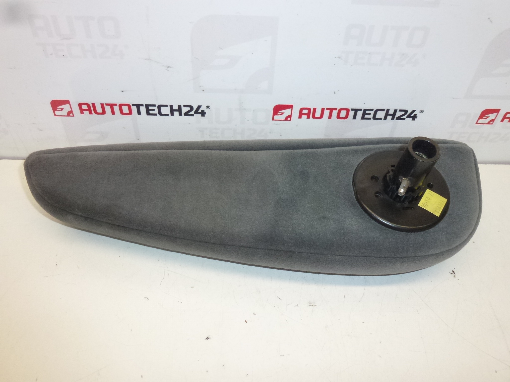 Armsteun bestuurder Citroën Peugeot 883031