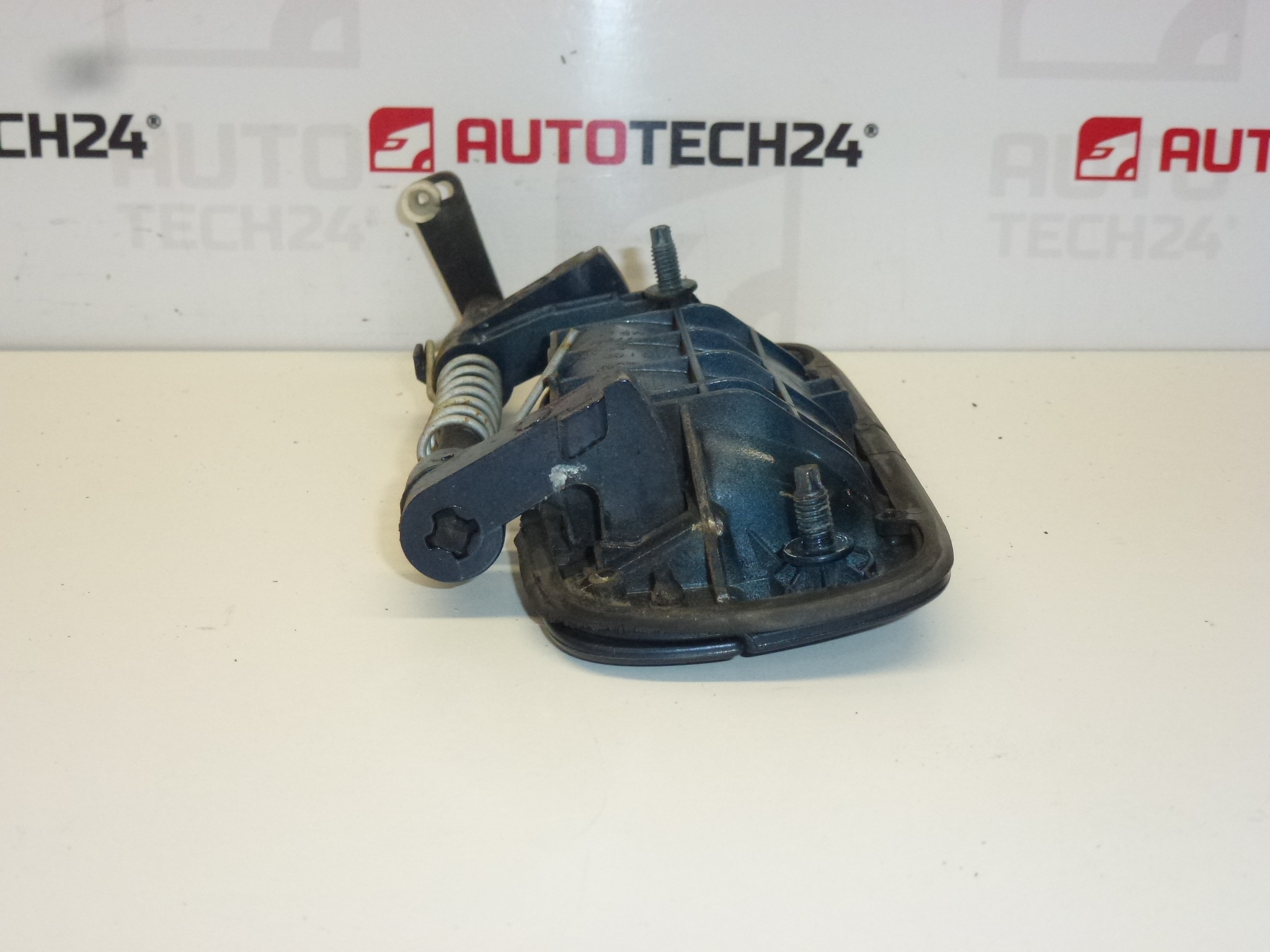 Handgreep rechter voorportier Peugeot KMPD 9101H3 9621858777