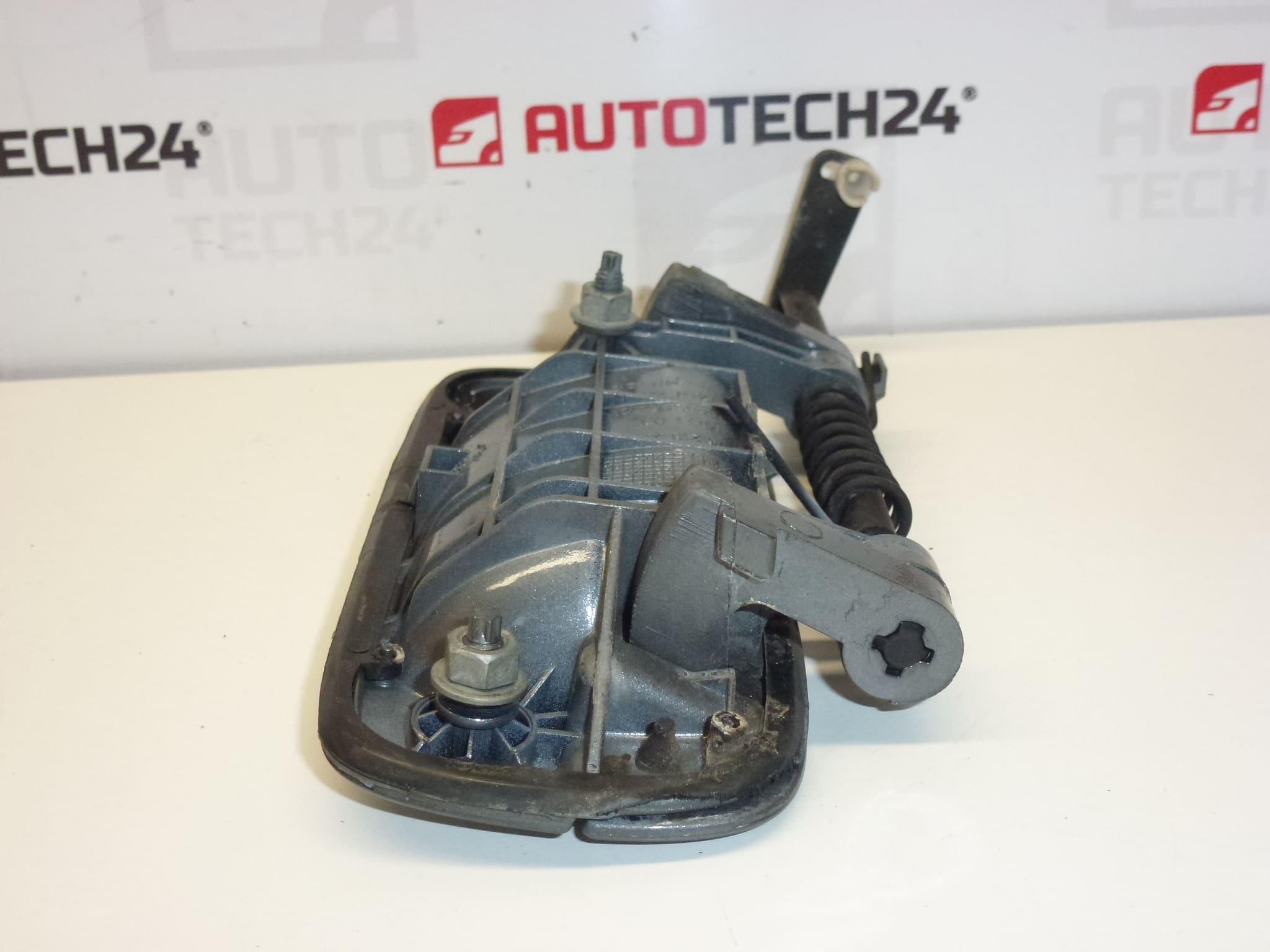 Portiergreep links voor Peugeot ETHC 9101H2