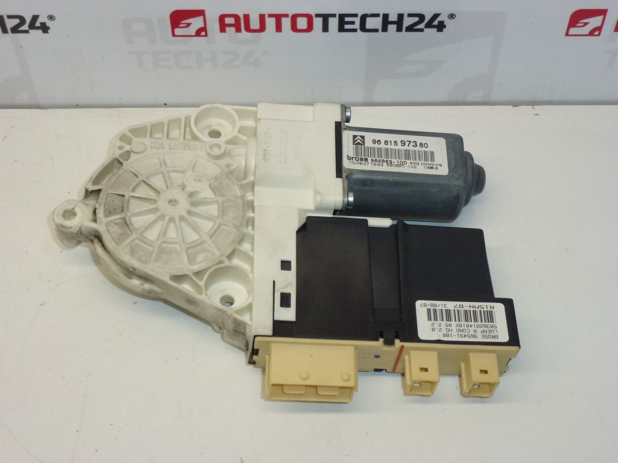 Motor Voor Het Draaien Van Het Linker Voorraam Citroën C5 II 9681597380 9221AK - Afbeelding 2