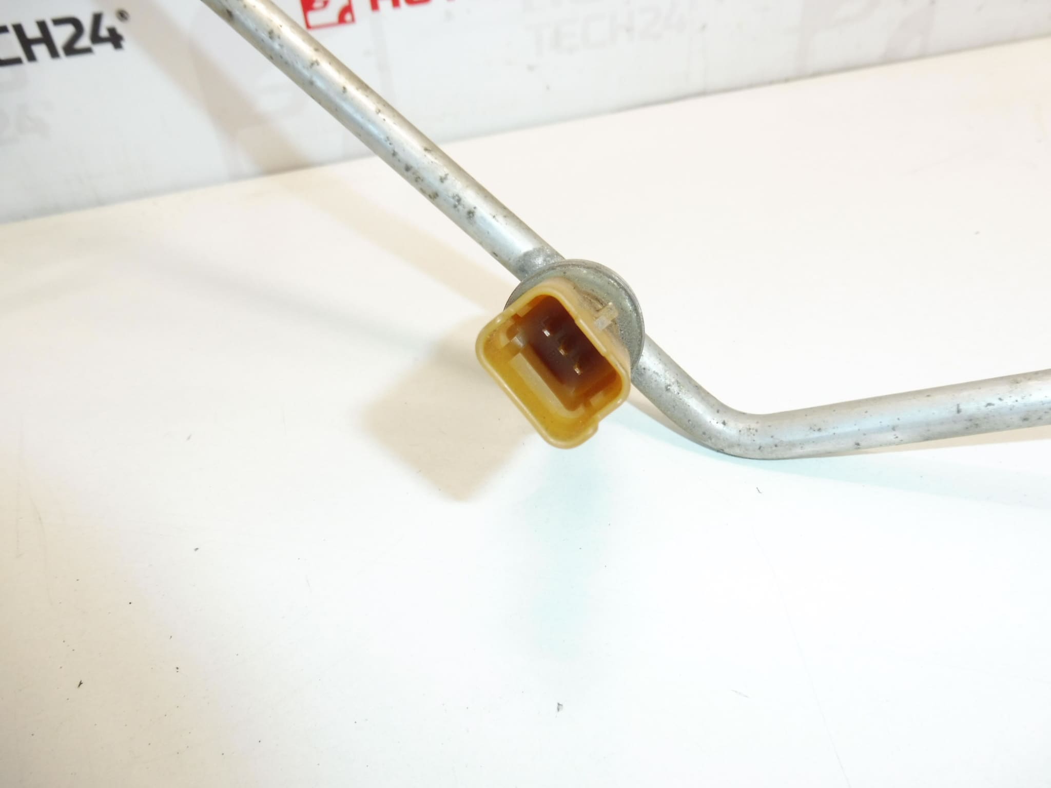 Klimaatpijp Citroën C-ELYSEE Peugeot 301 9676996380 - Afbeelding 2