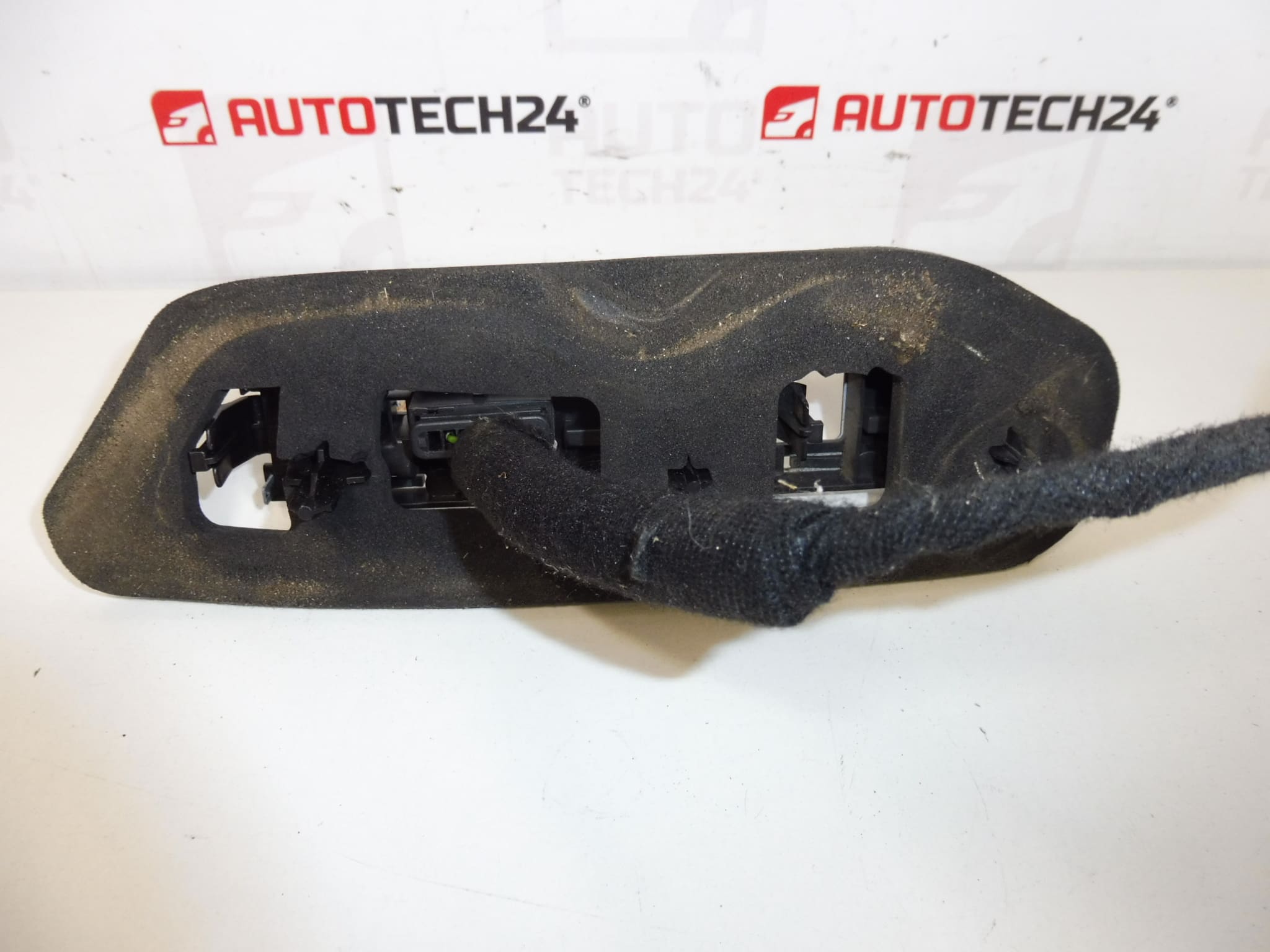 Aansluiting Achterste Linker Lamp Citroën C4 GRAND Picasso 6350AC - Afbeelding 2