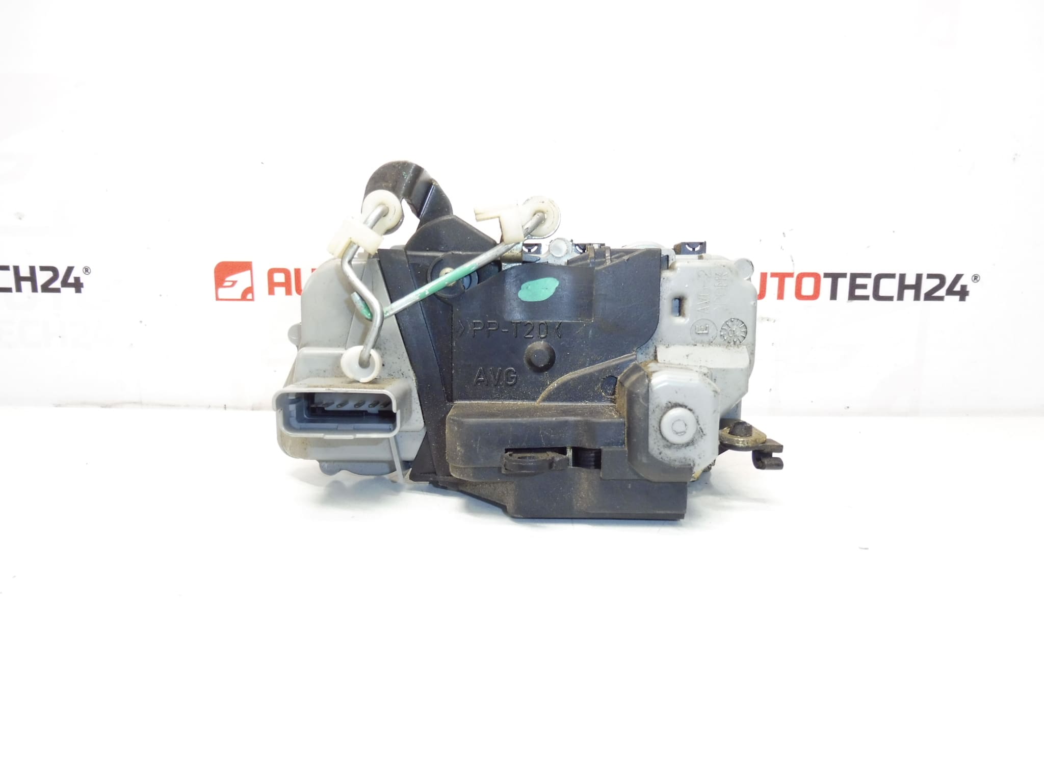 Linker deur slot Peugeot 307 3-deurs 9135K4