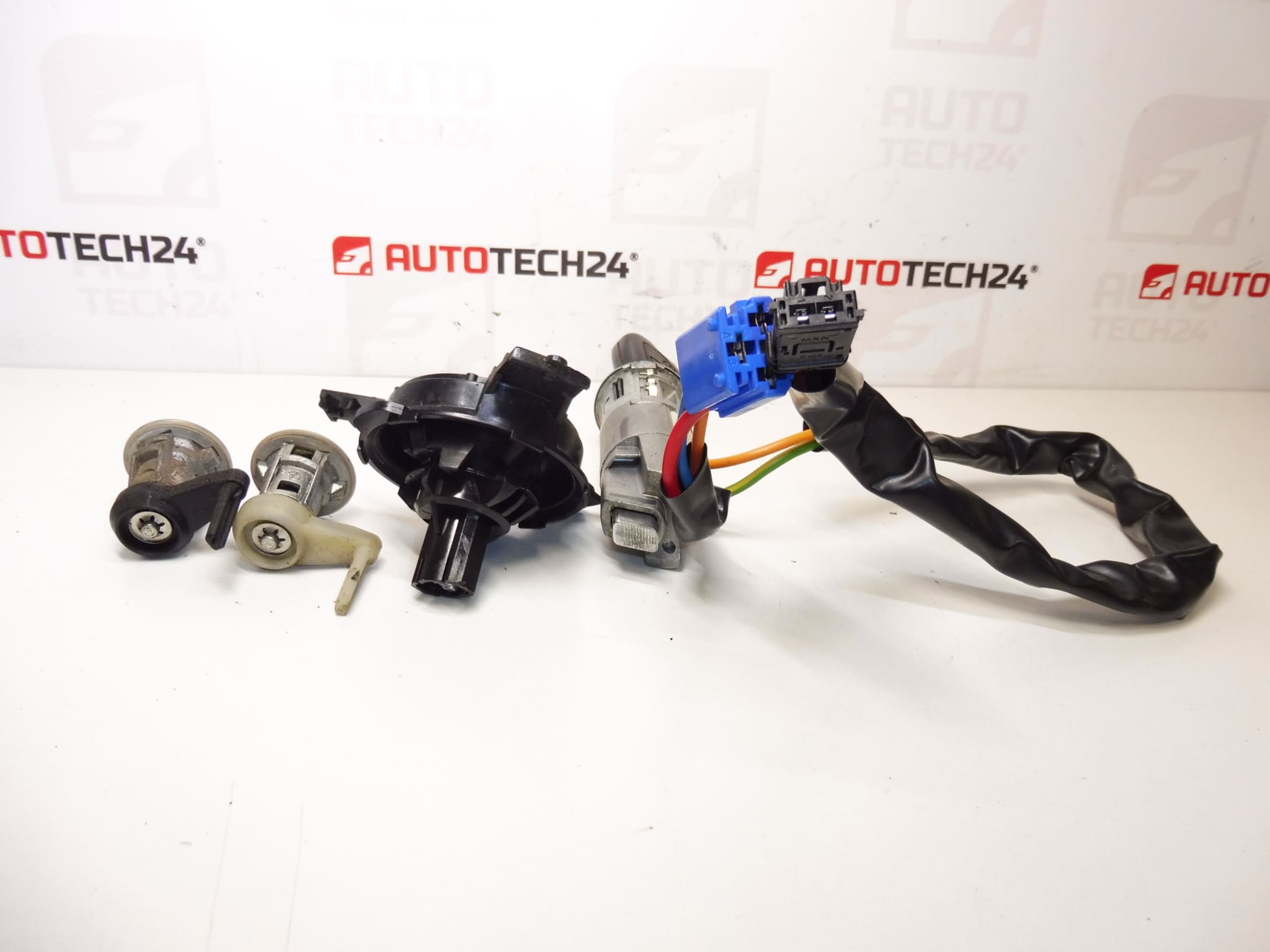 Slotenset voor Peugeot 206/206+ 1 sleutel 4162NR/4162EZ - Afbeelding 2