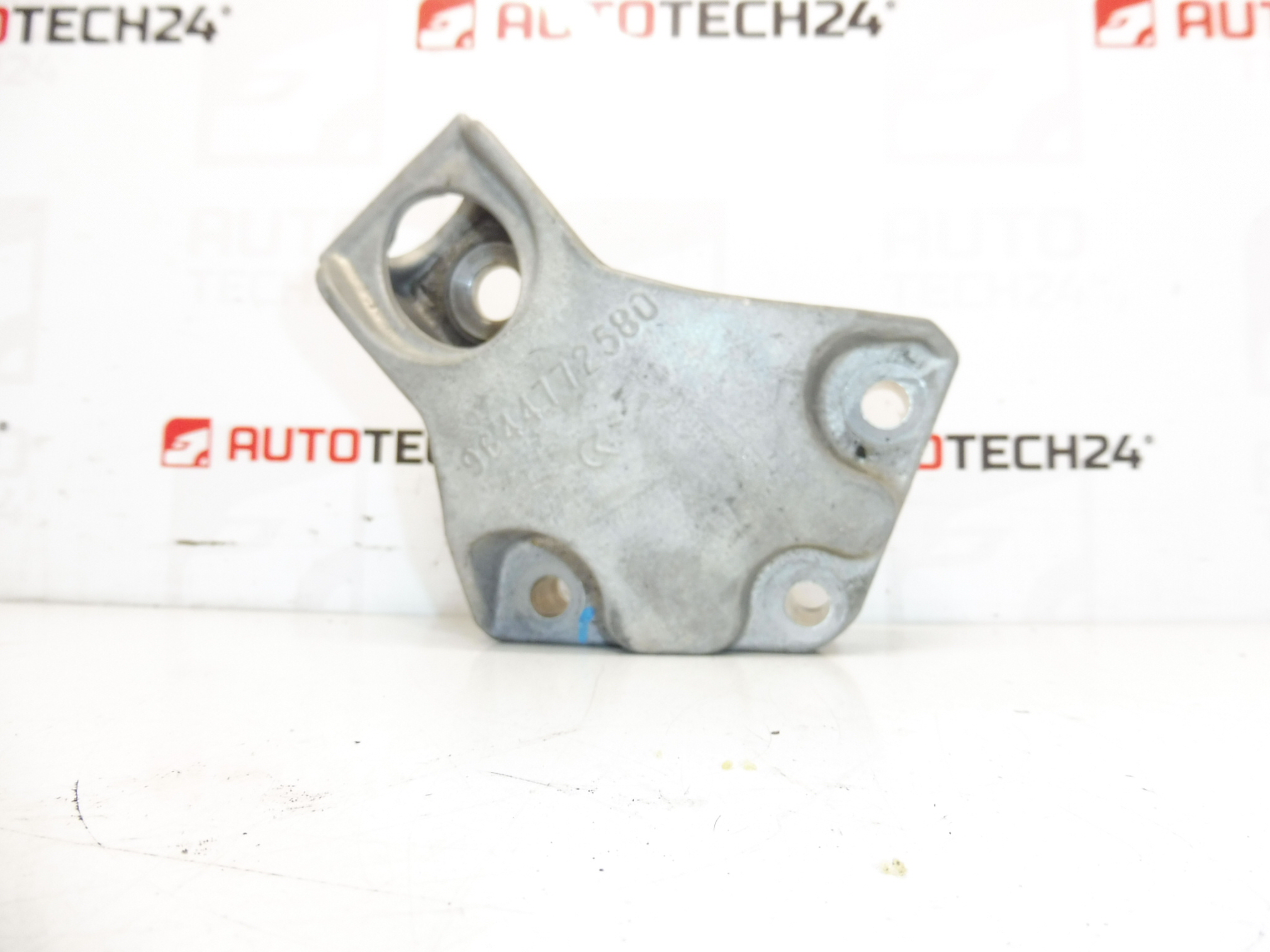 Steun Silentblock Citroën 1.6 HDI 9644772580 1807W8