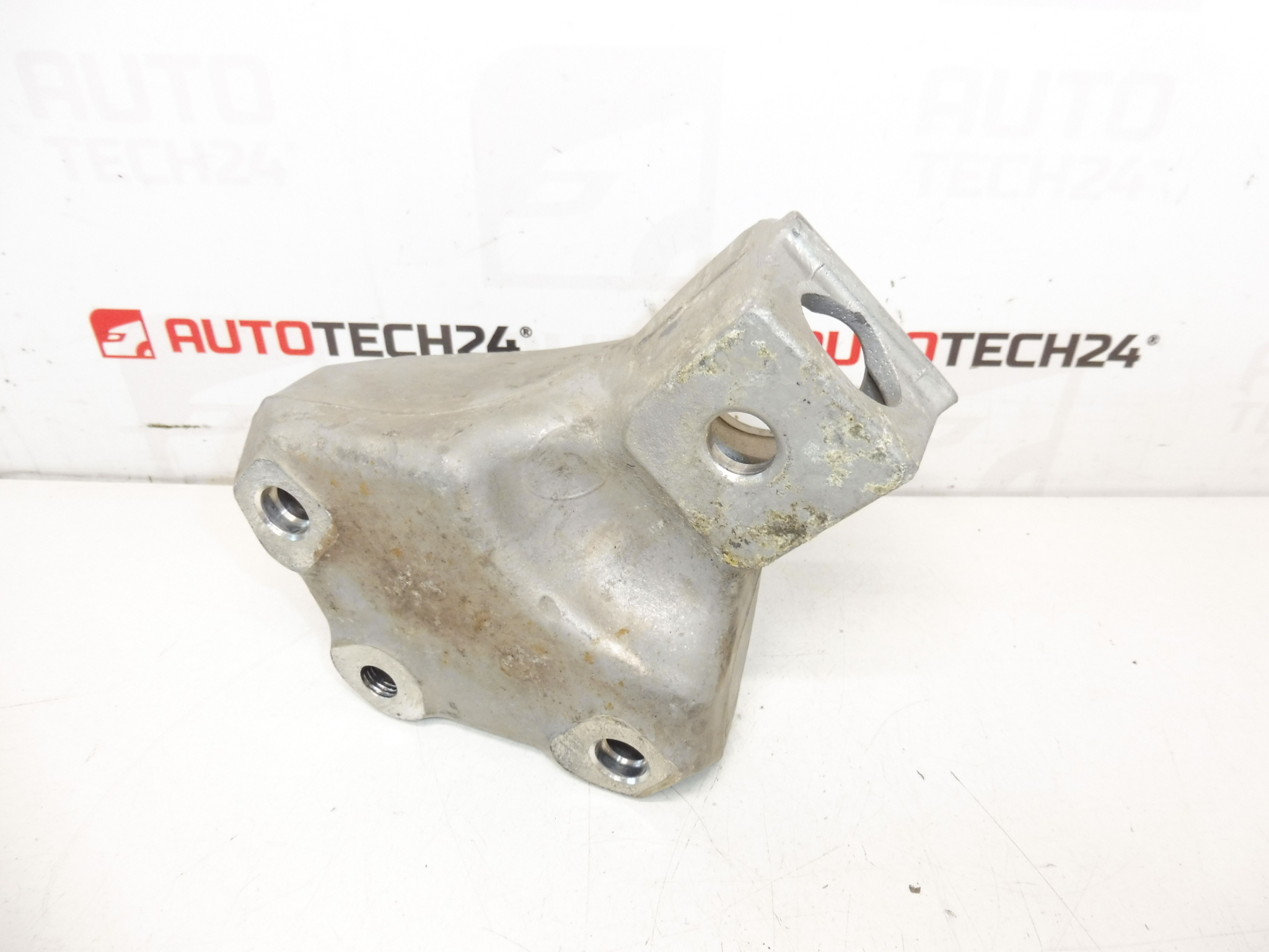 Steun Silentblock Citroën 1.6 HDI 9644772580 1807W8