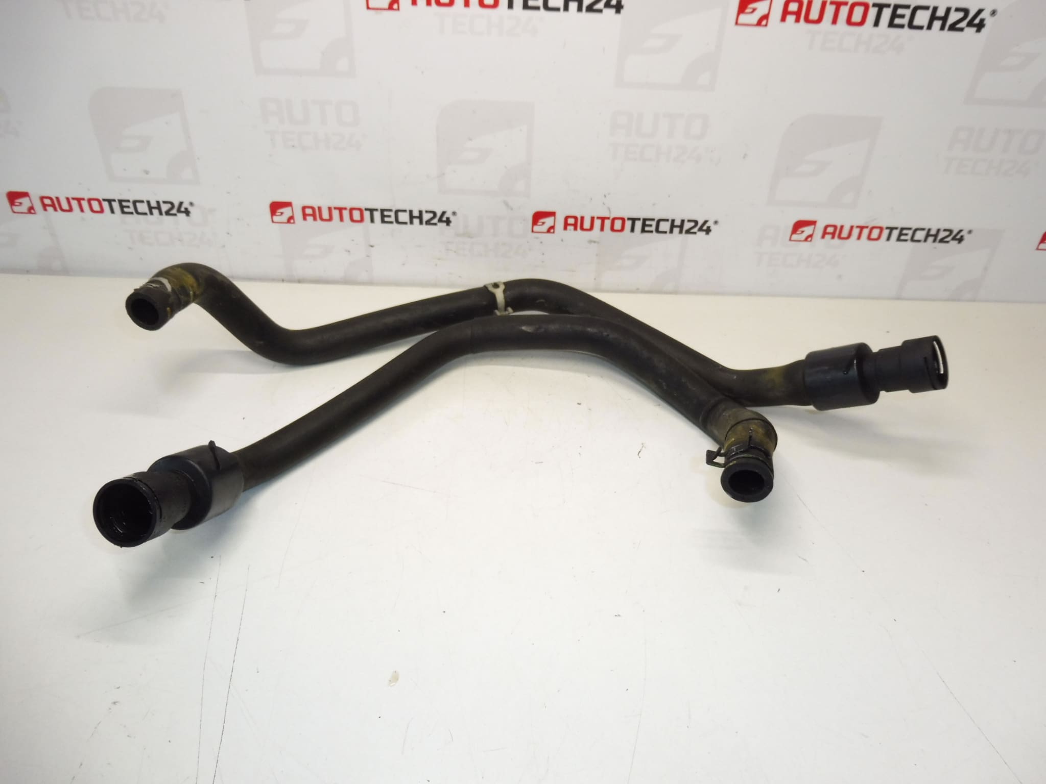 Waterslang Citroën Peugeot 2.2 HDI 1343FL 1343FS - Afbeelding 2