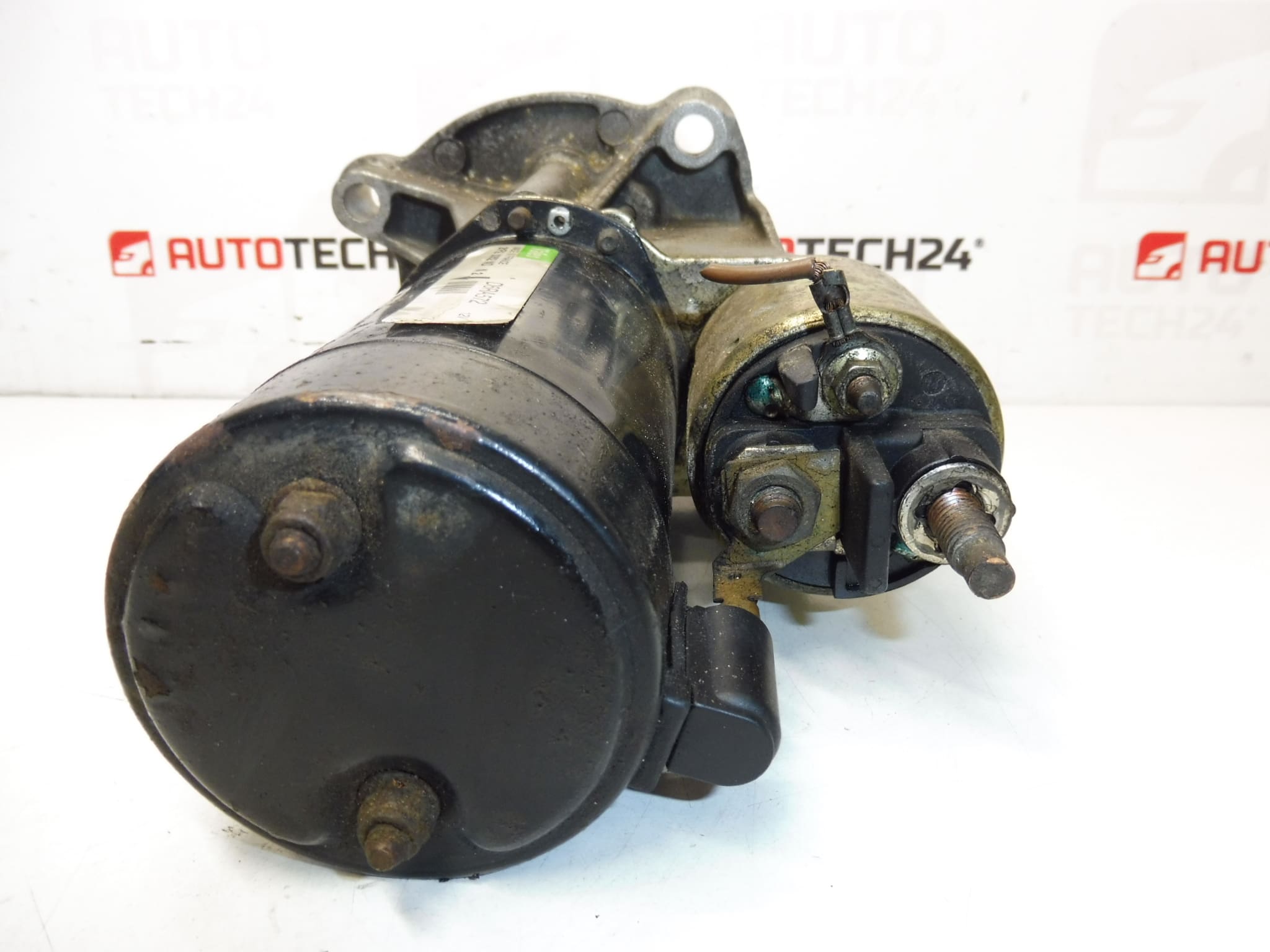 Startmotor Valeo voor Citroën en Peugeot D6RA572 5802C9 - Afbeelding 2