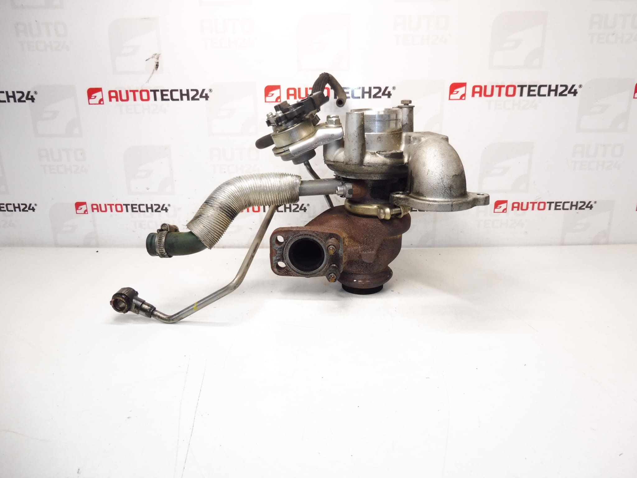 Turbo Citroën Peugeot 1.6 HDI 68 kW 83 duizend km 9673283680 TD02H2-07TTT-21