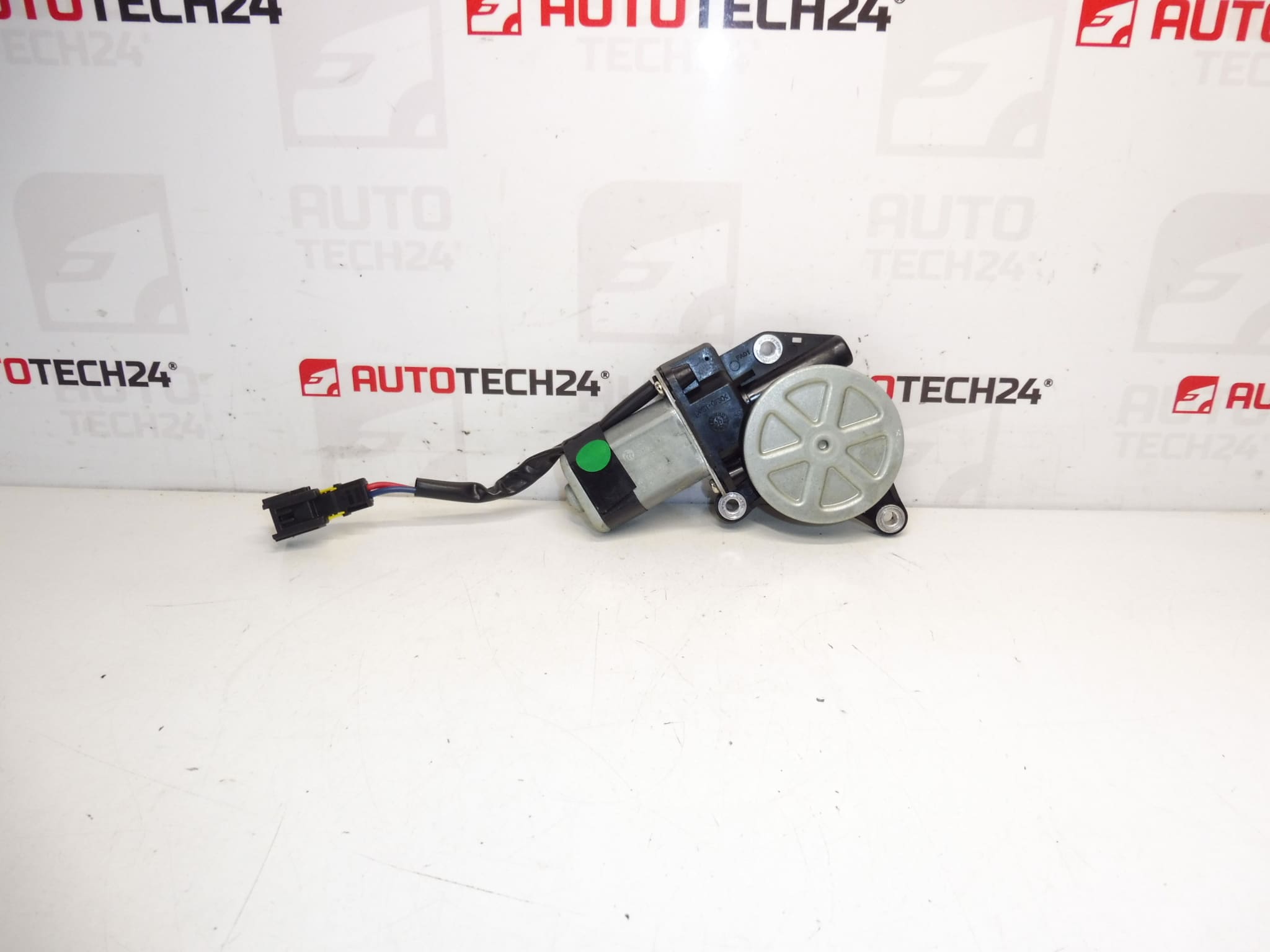 Citroën Peugeot 8401QX elektrische motor