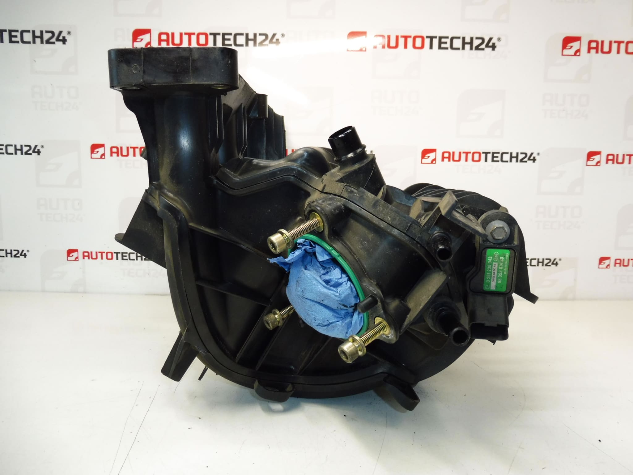Luchtinlaat Citroën Peugeot 1.8 16V en 2.0 16V 83000 km 9662401480 0361R0 - Afbeelding 2