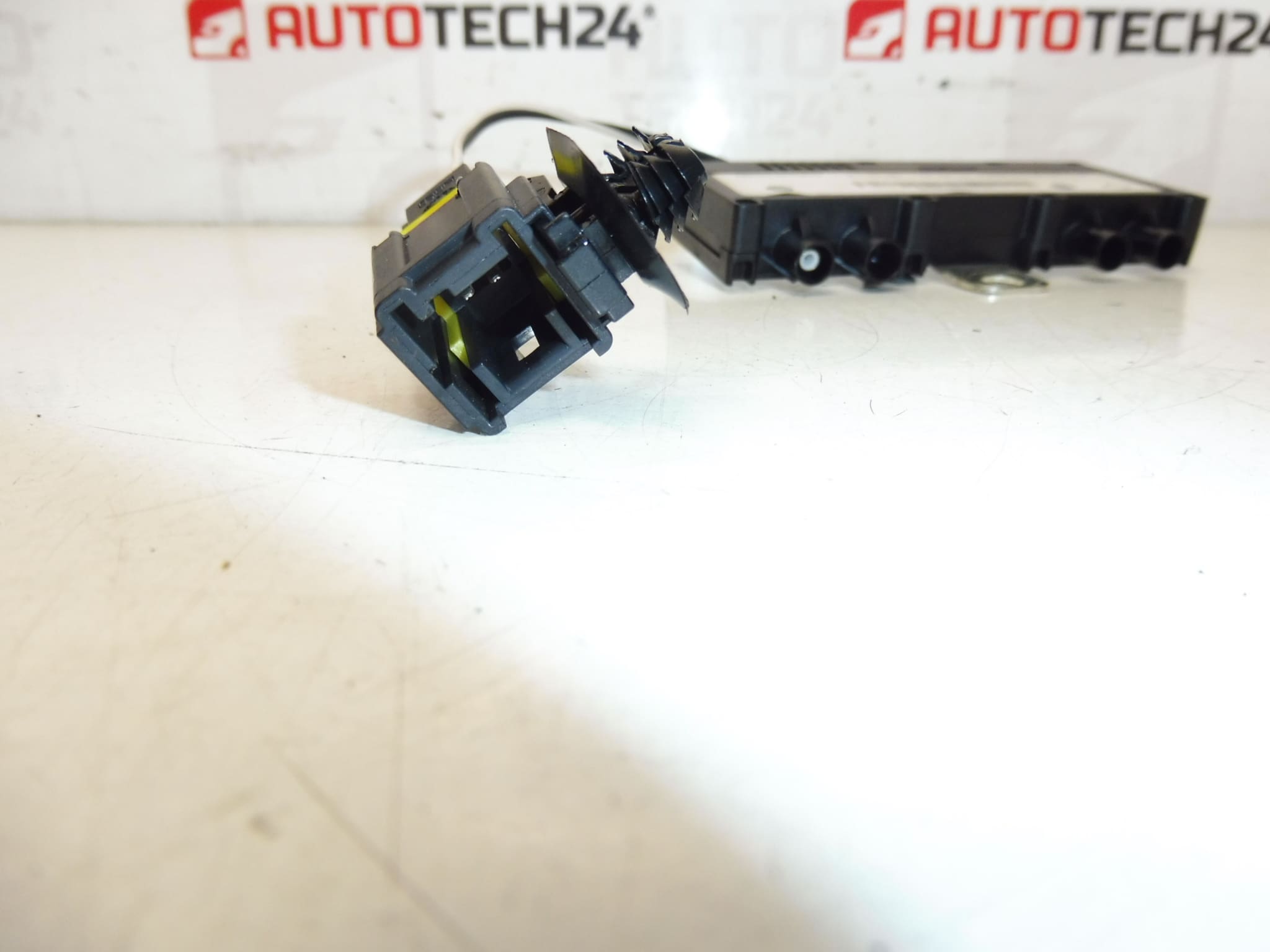 Impedantieadapter Peugeot 407 9654390480 6561T7 - Afbeelding 2