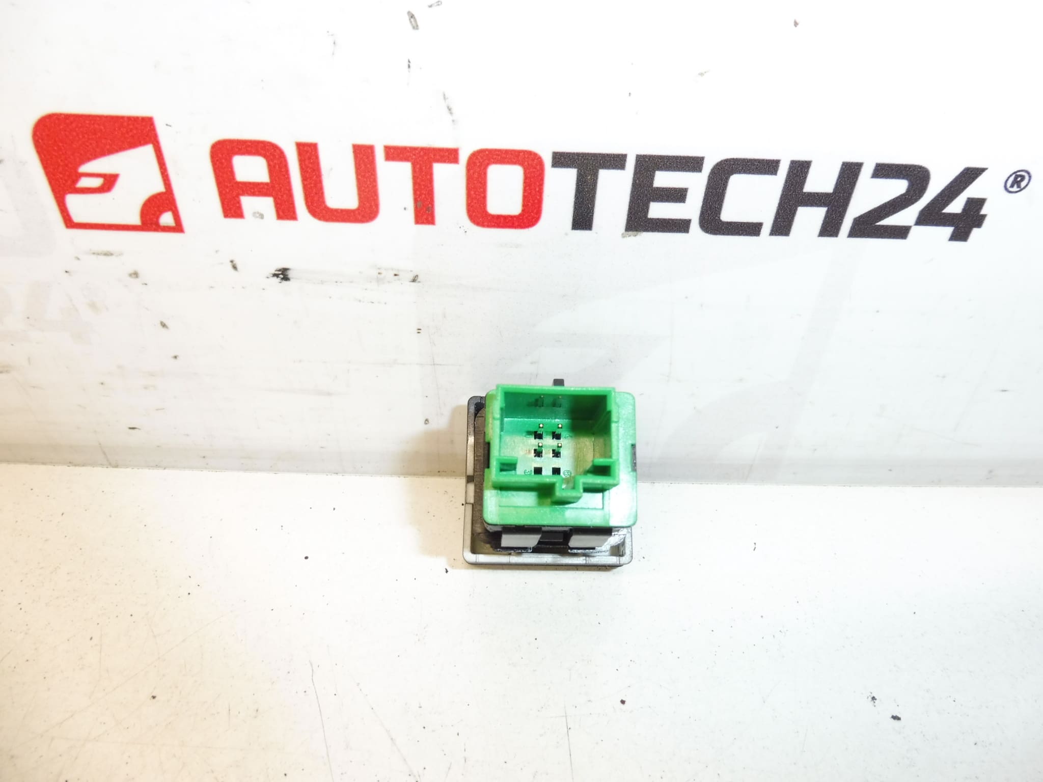 Centrale slotschakelaar Citroën Peugeot 96582880XT 6490E1 - Afbeelding 2